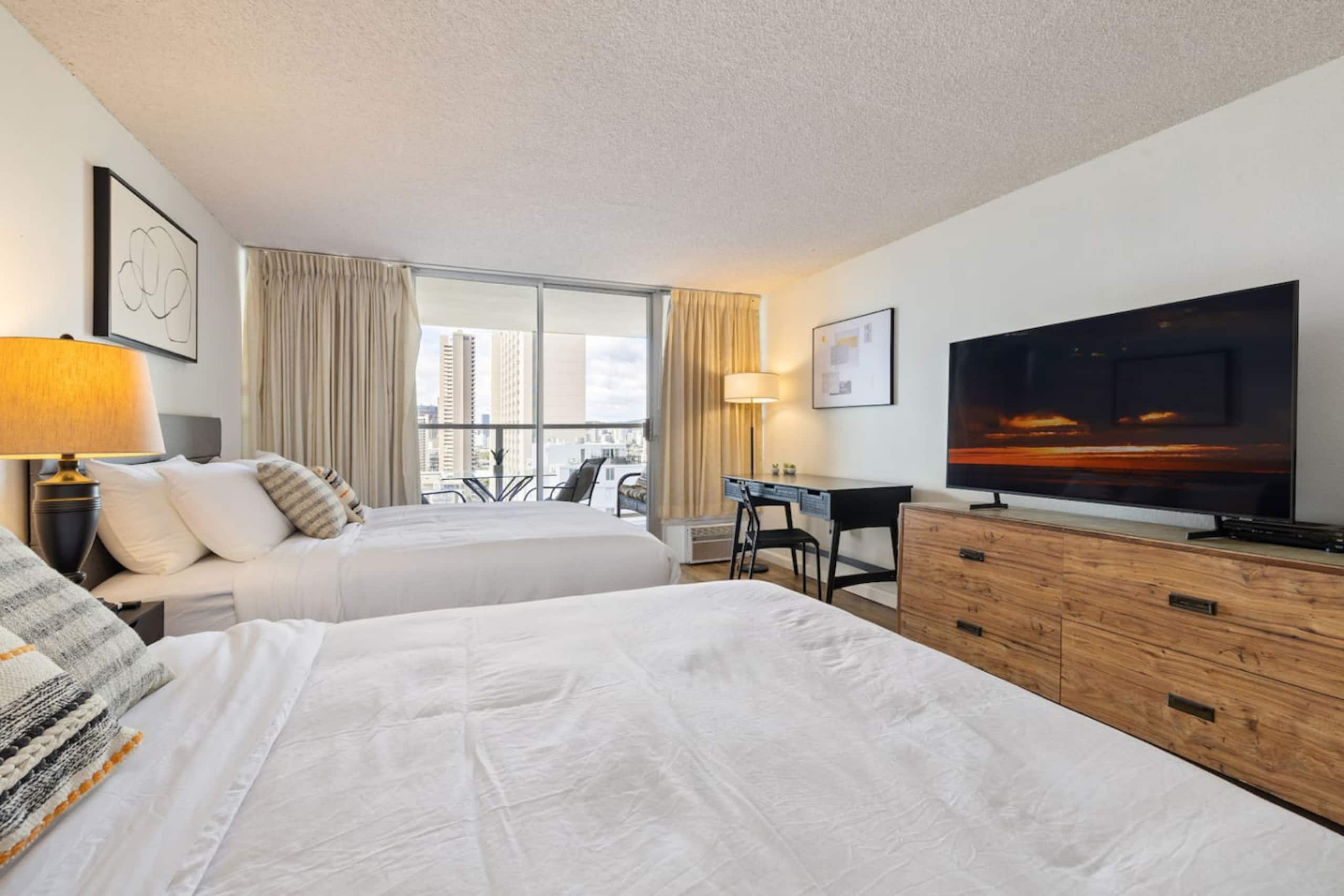 Spacious Studio at the Heart of Waikiki 22F - Image 35