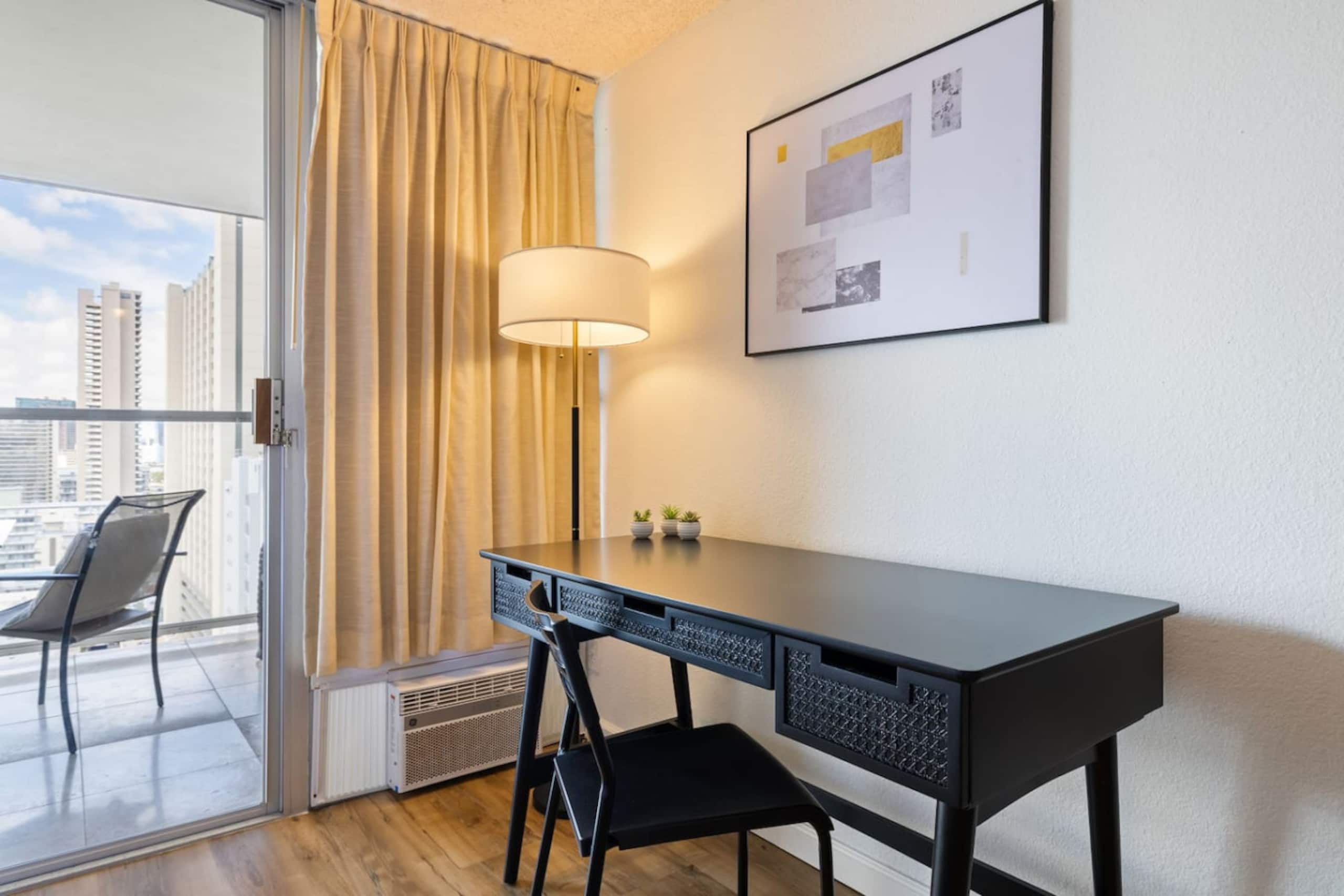 Spacious Studio at the Heart of Waikiki 22F - Image 15