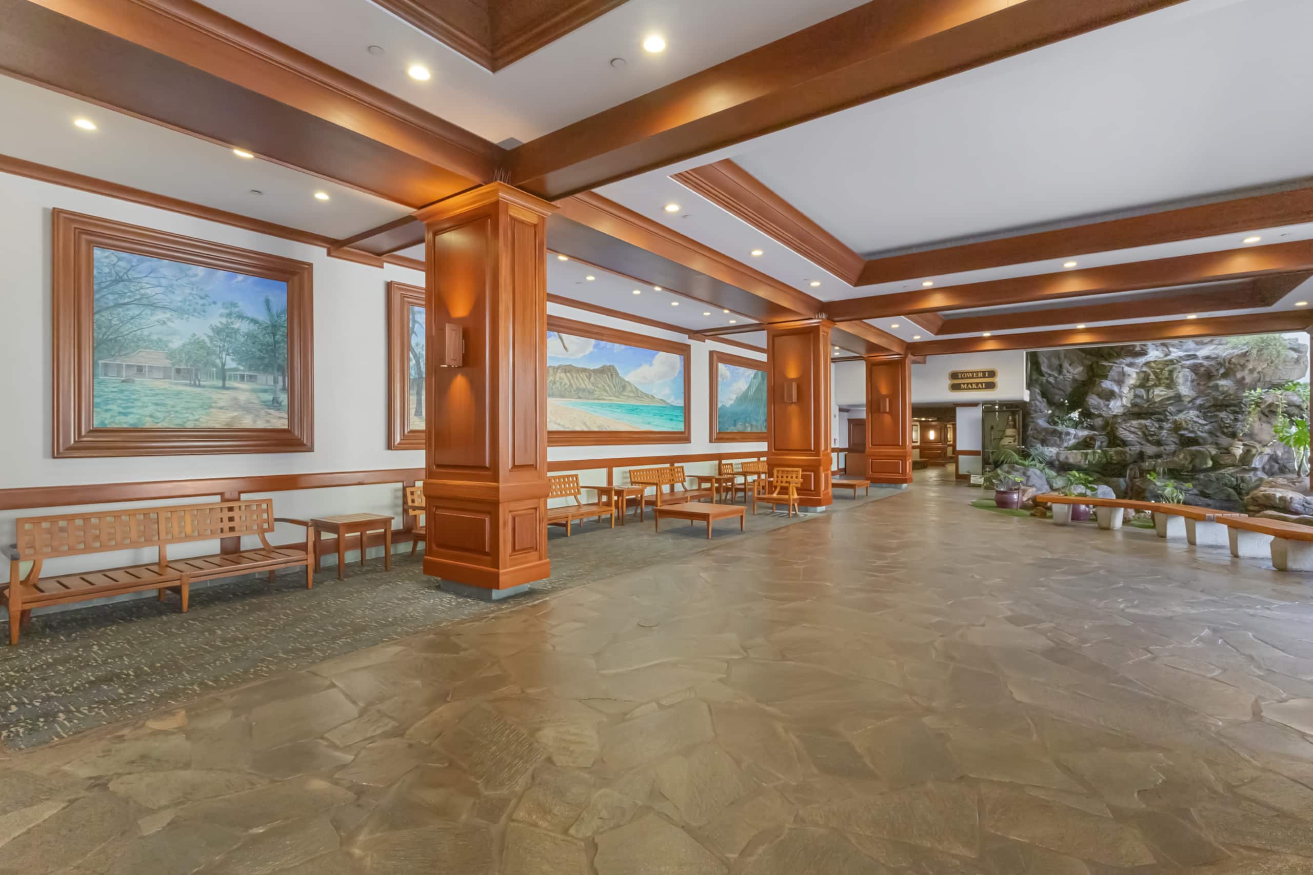 Condo in Honolulu · ★4.88 · 1 bedroom · 2 beds · 1 private bath - Image 18