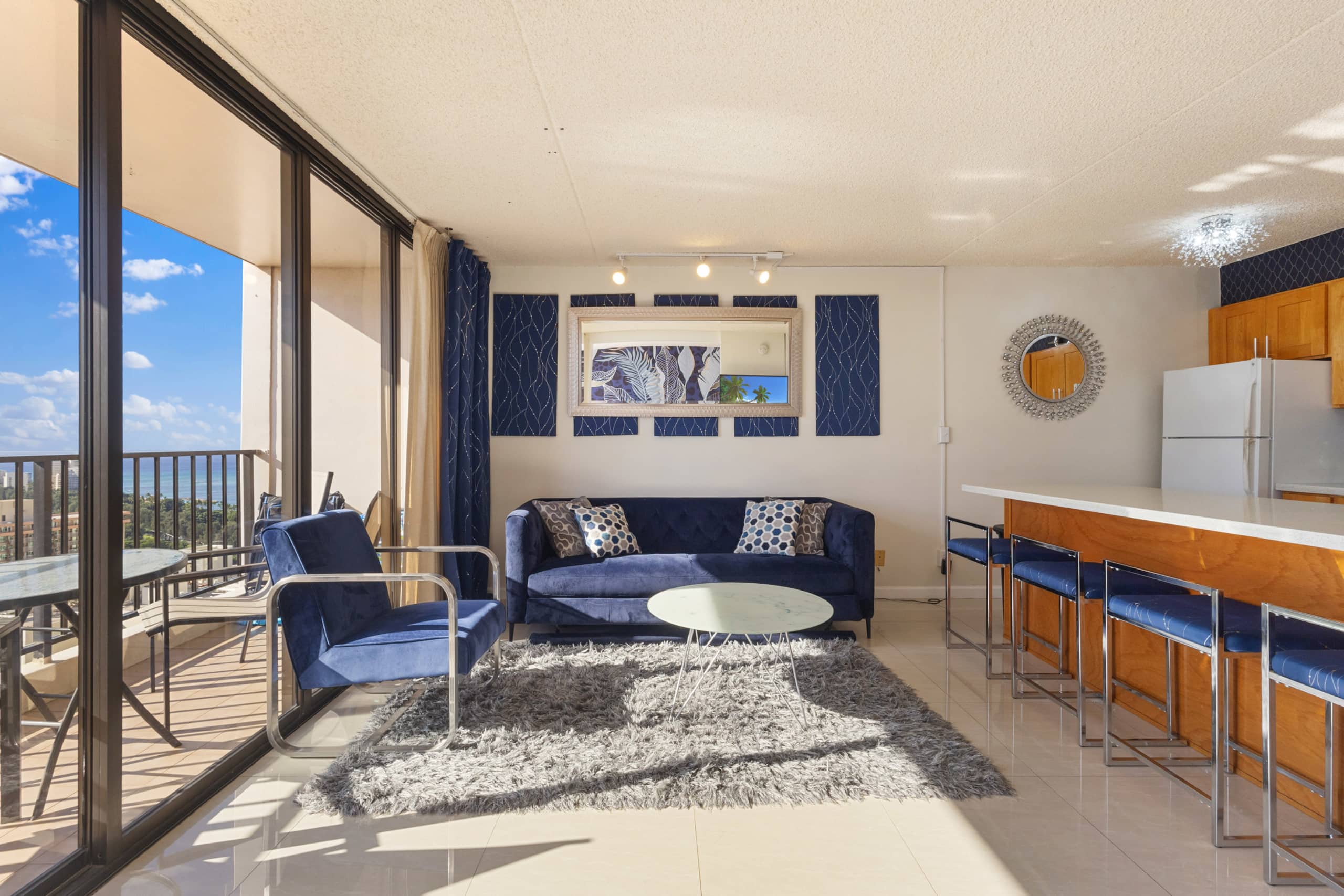 Condo in Honolulu · ★4.88 · 1 bedroom · 2 beds · 1 private bath - Image 8