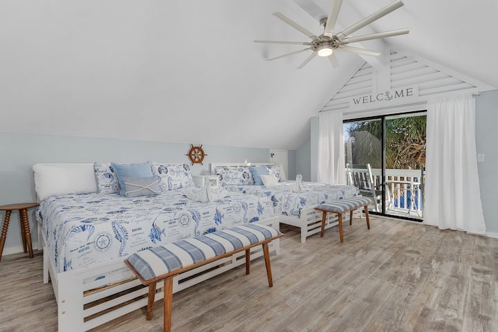 Grande chambre à l'étage