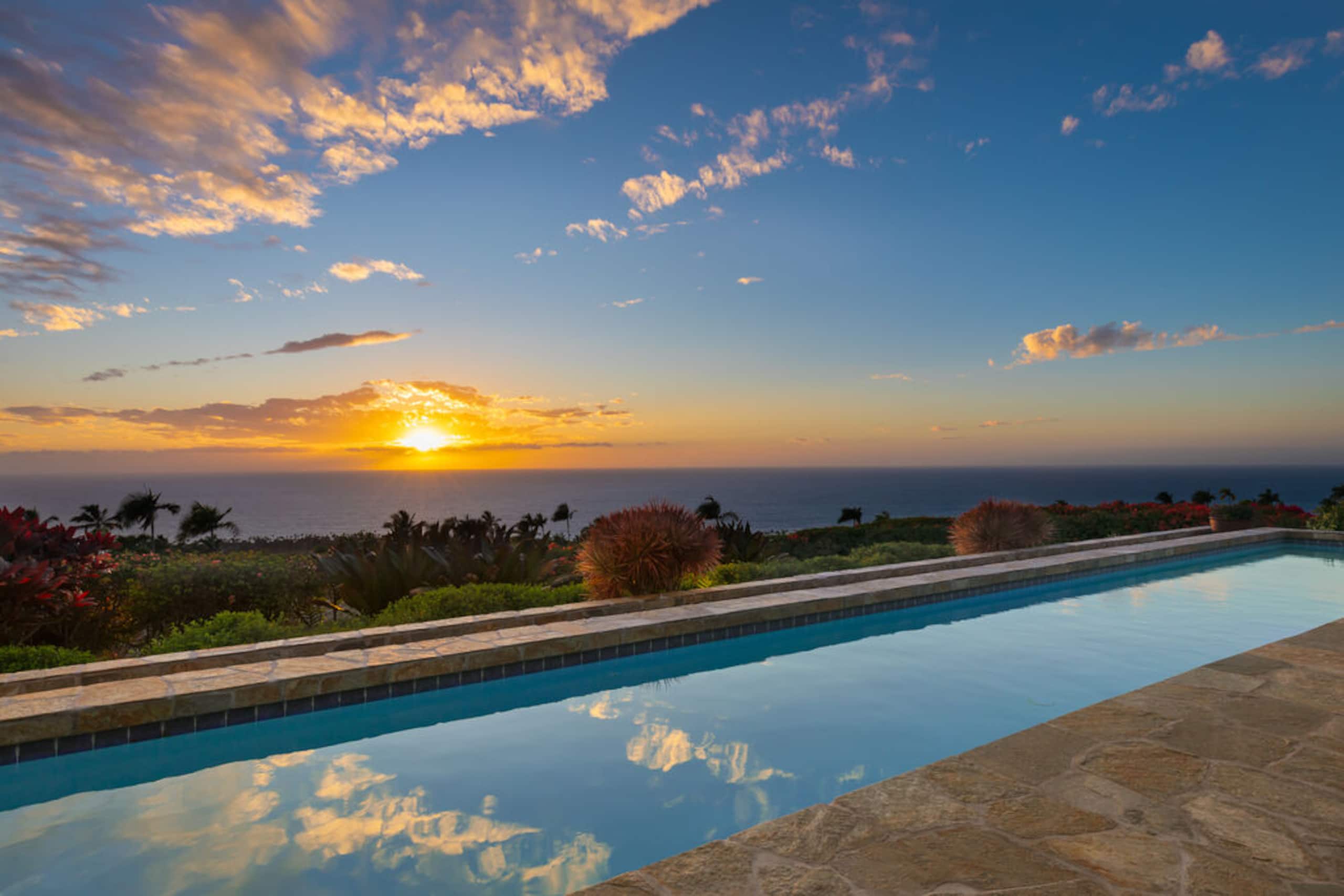 Home in Kailua-Kona · ★5.0 · 4 bedrooms · 4 beds · 4.5 baths - Image 1