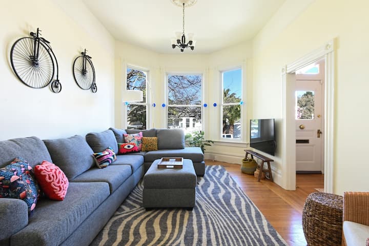 Historic Queen Anne With Private Backyard Oasis! - American Canyon, CA