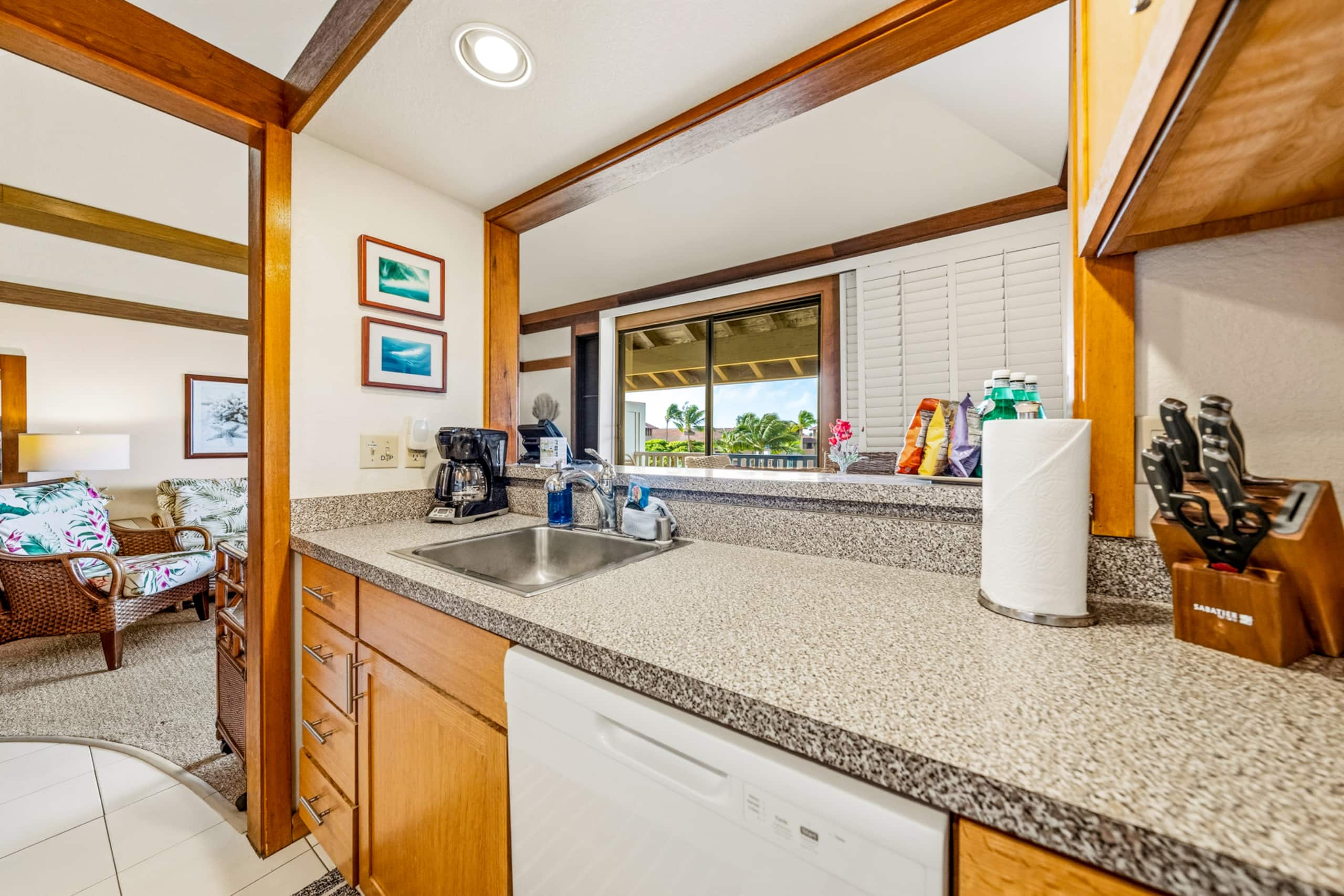 Condo in Koloa · ★4.95 · 1 bedroom · 2 beds · 1 private bath - Image 12