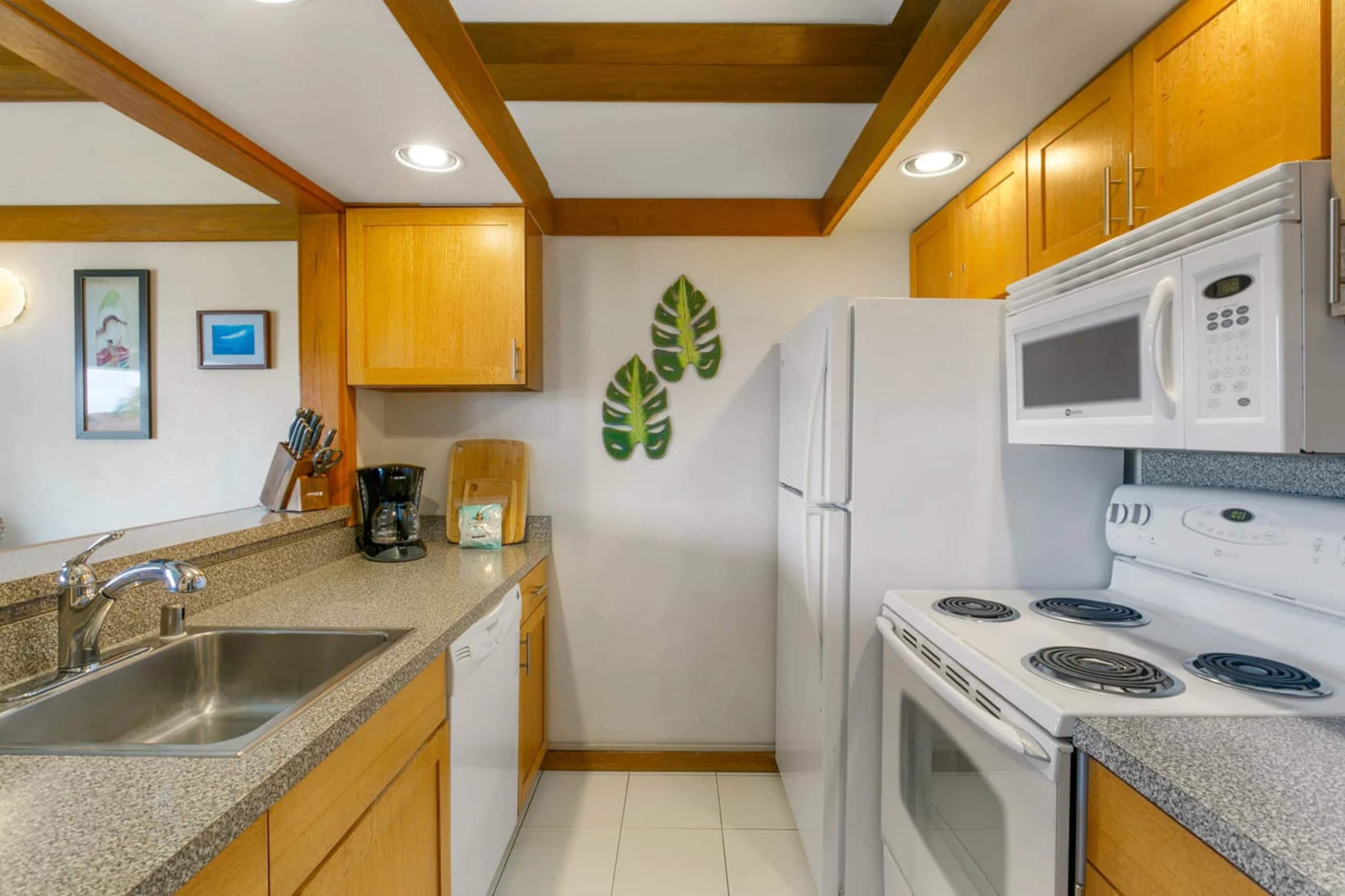 Condo in Koloa · ★4.95 · 1 bedroom · 2 beds · 1 private bath - Image 10