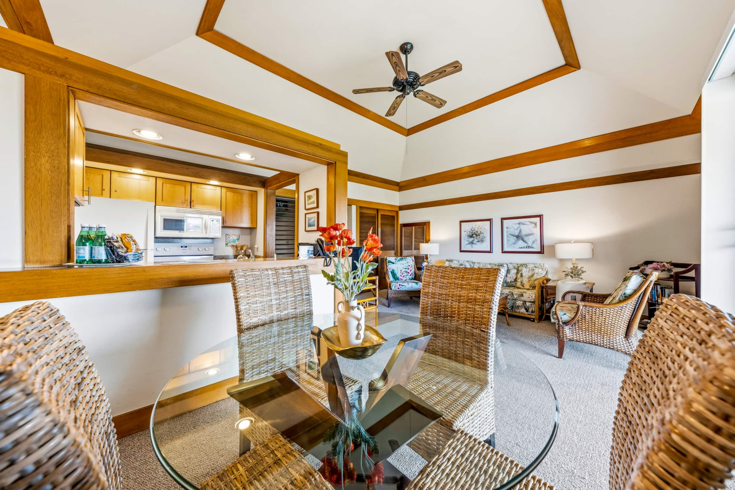 Condo in Koloa · ★4.95 · 1 bedroom · 2 beds · 1 private bath - Image 9