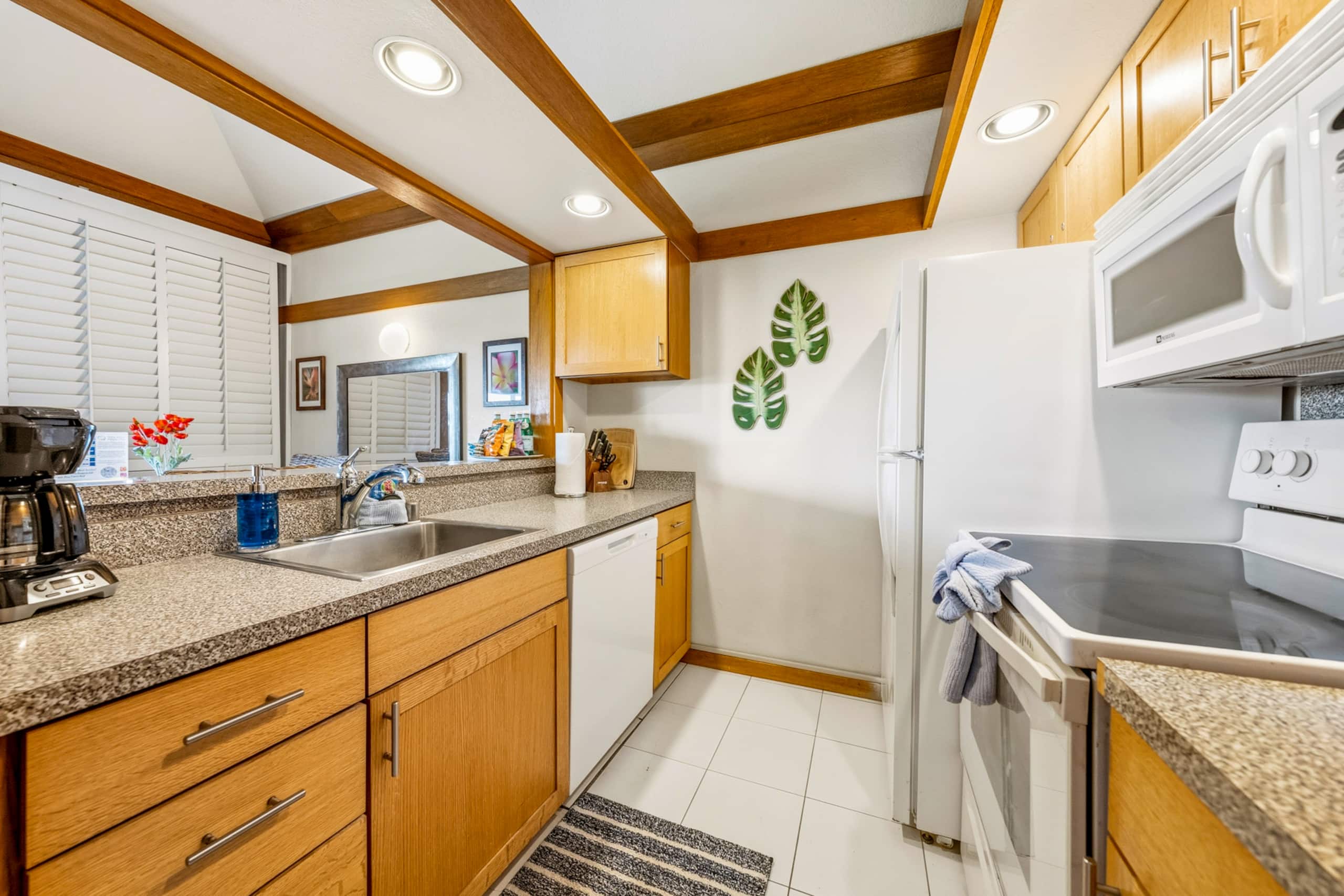 Condo in Koloa · ★4.95 · 1 bedroom · 2 beds · 1 private bath - Image 11