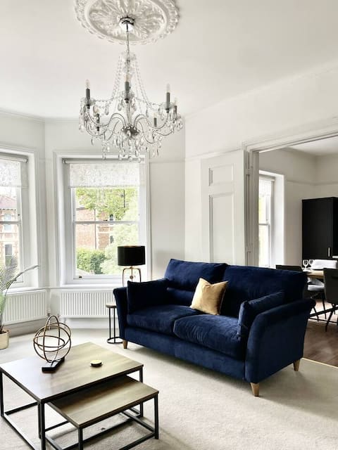 Redland Apartment - Three Bedroom