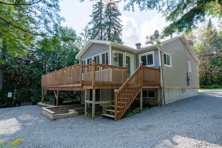 Table De Billard | Le Chalet Au Bord Du Lac - Saint-Hippolyte