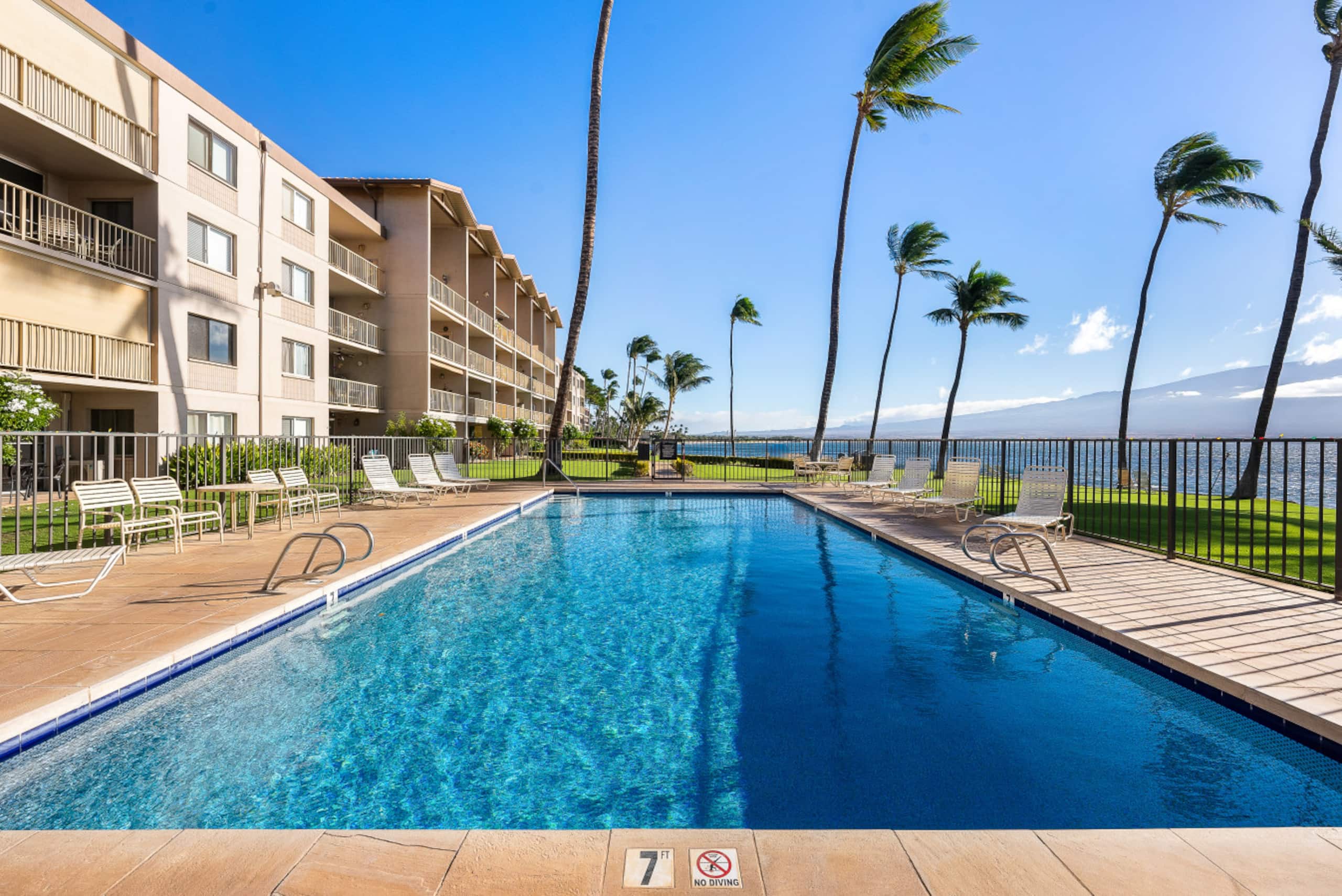Condo in Wailuku · ★5.0 · 2 bedrooms · 3 beds · 2 baths - Image 27