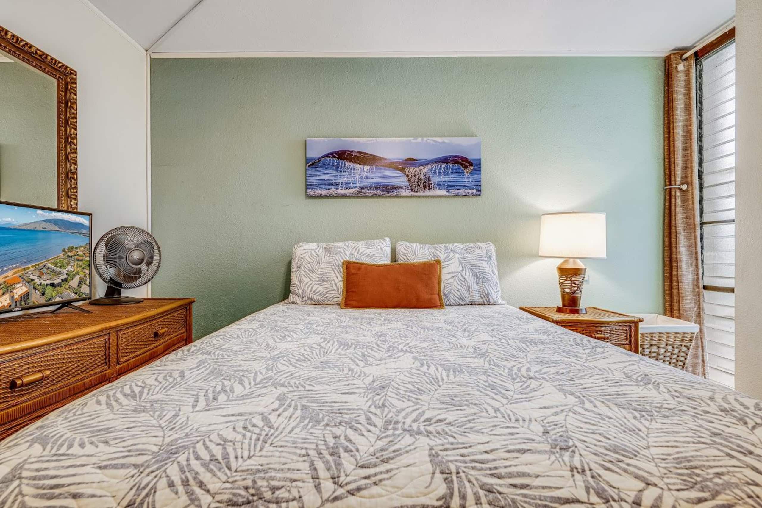 Steps to Beach, Pool & Hot Tub! Beautiful Condo - Image 19
