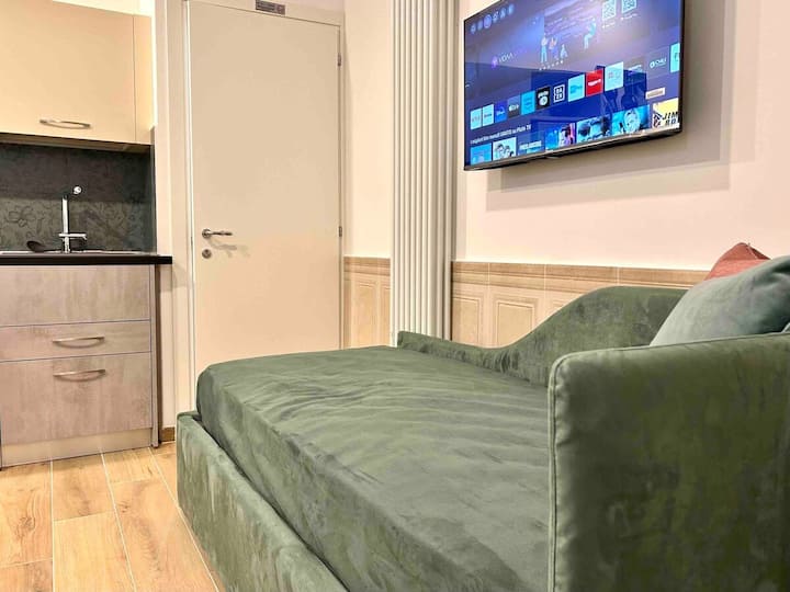 Smart TV hd me Netflix dhe YouTube 