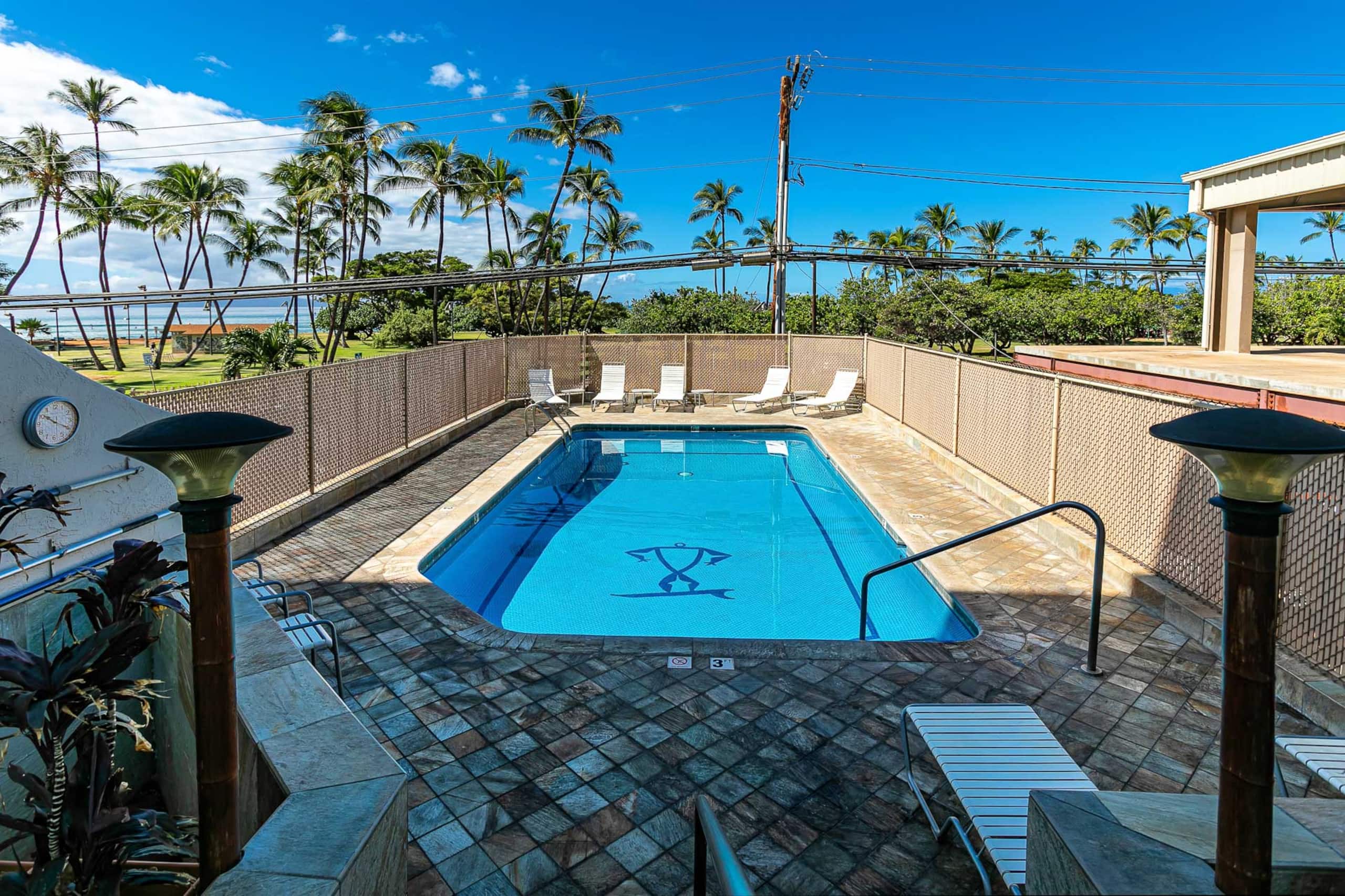 Condo in Kihei · ★4.78 · 1 bedroom · 2 beds · 1 bath - Image 32