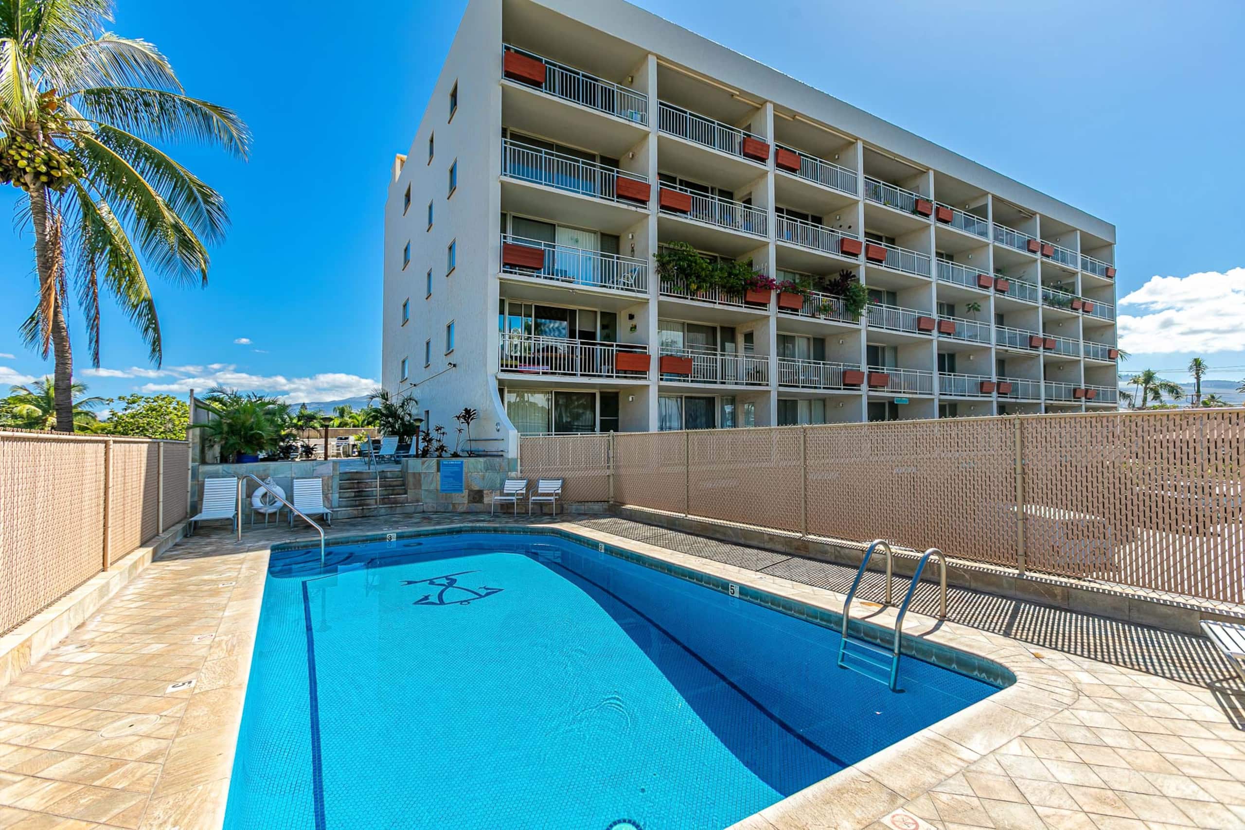 Condo in Kihei · ★4.78 · 1 bedroom · 2 beds · 1 bath - Image 33