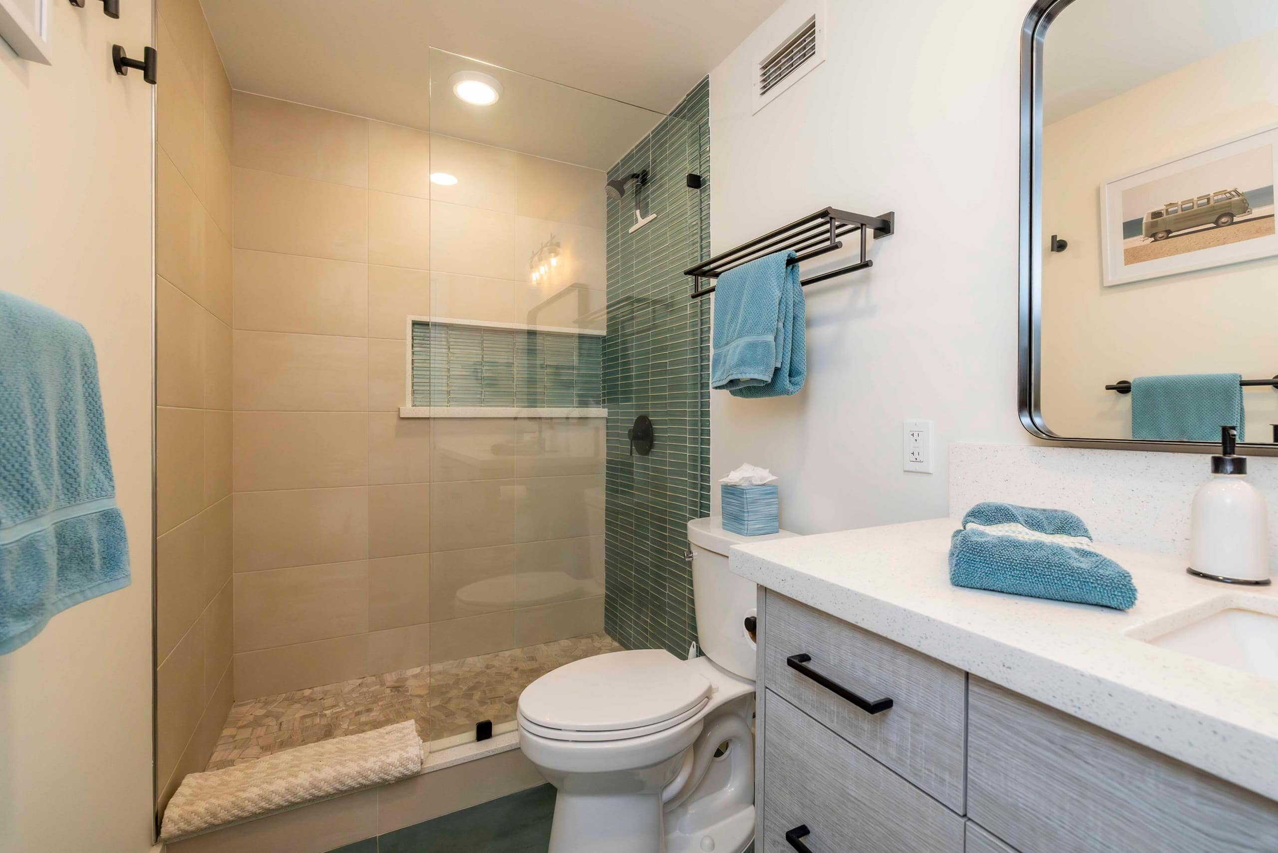 Ocean Front Beautiful Remodeled Unit 418! -Maalaea - Image 33