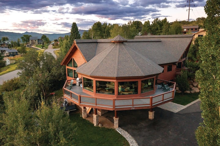 Huge Views, Great Room, Game Room, Theater