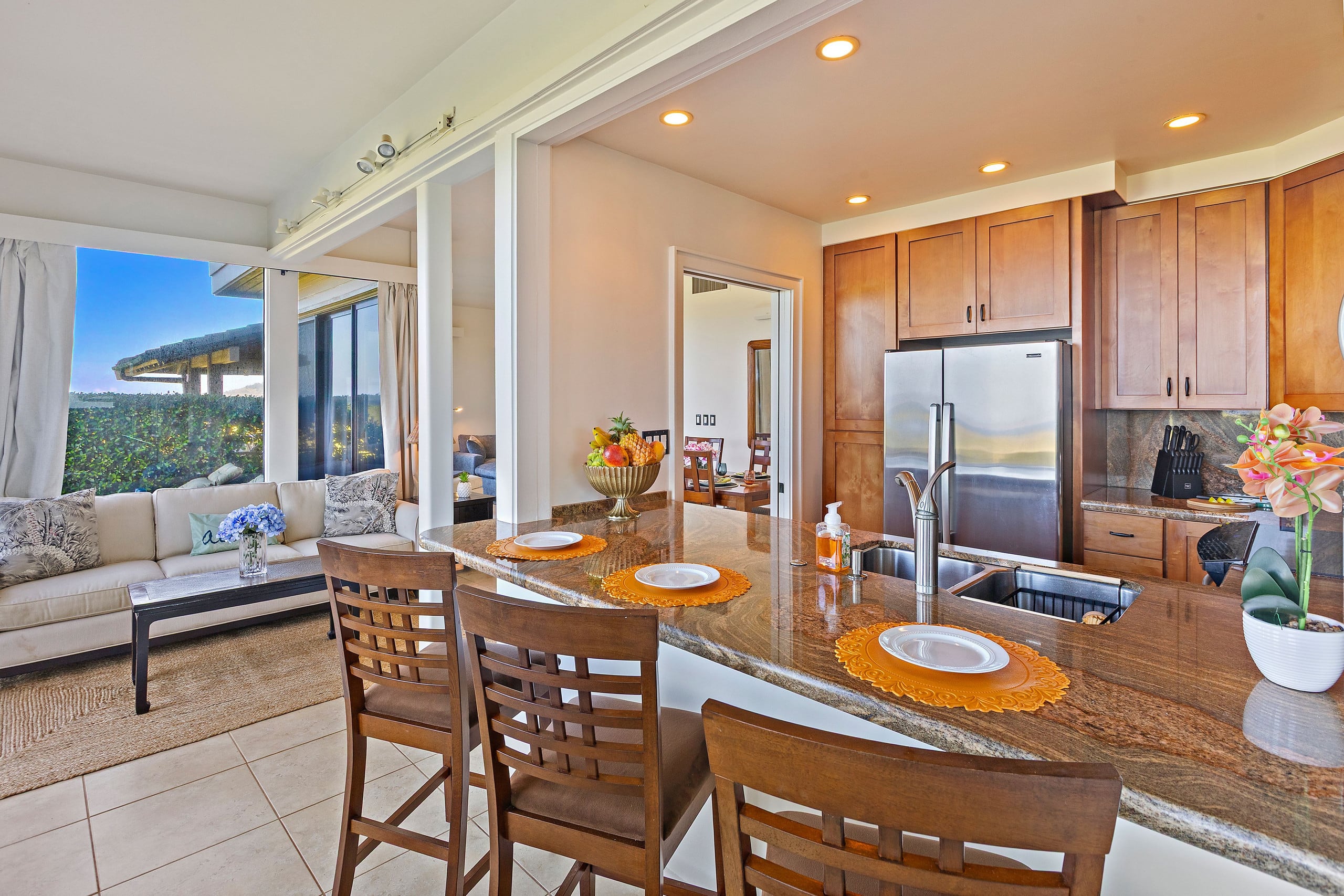 Condo in Lahaina · ★5.0 · 1 bedroom · 1 bed · 1 bath - Image 13
