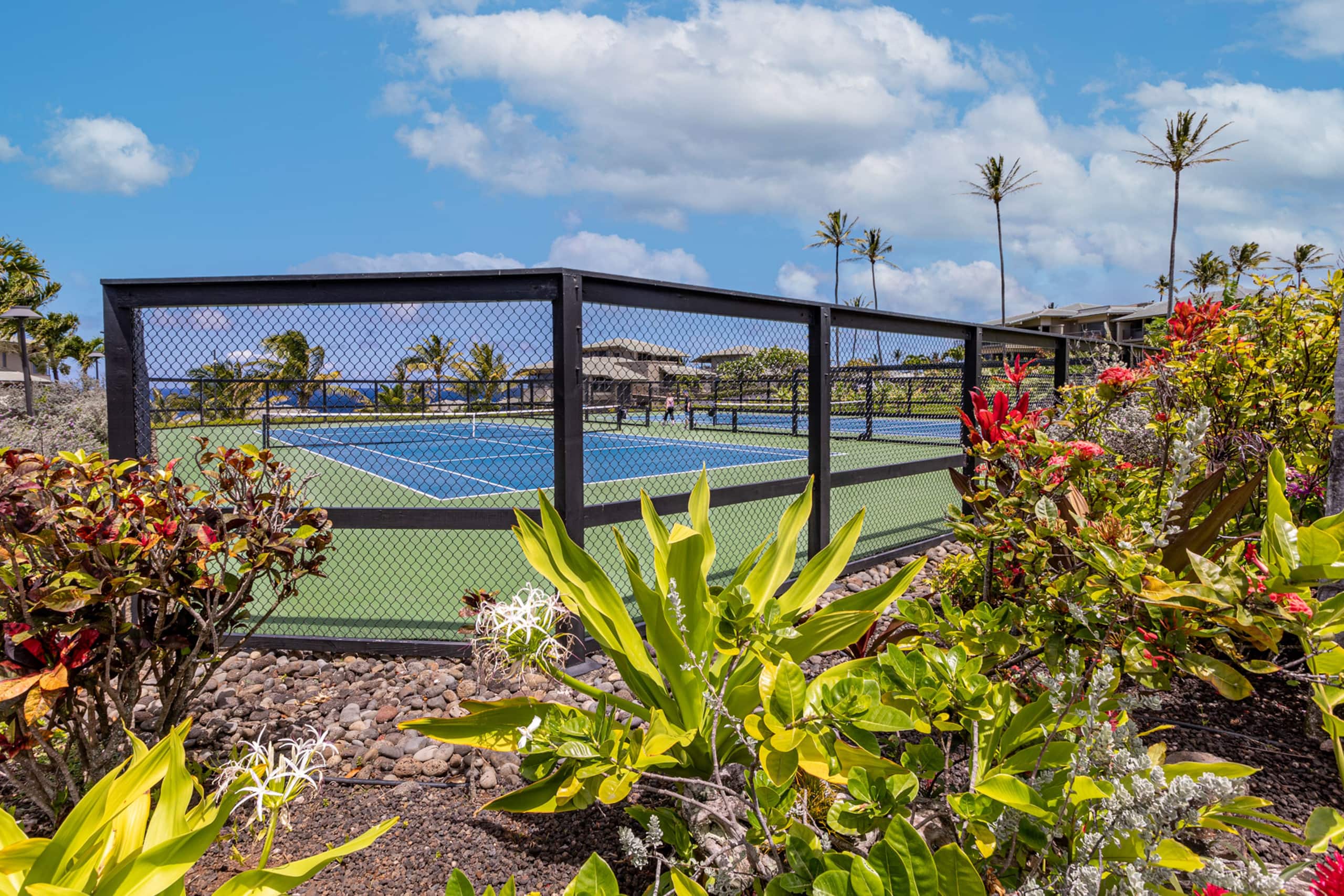 Condo in Lahaina · ★5.0 · 1 bedroom · 1 bed · 1 bath - Image 54