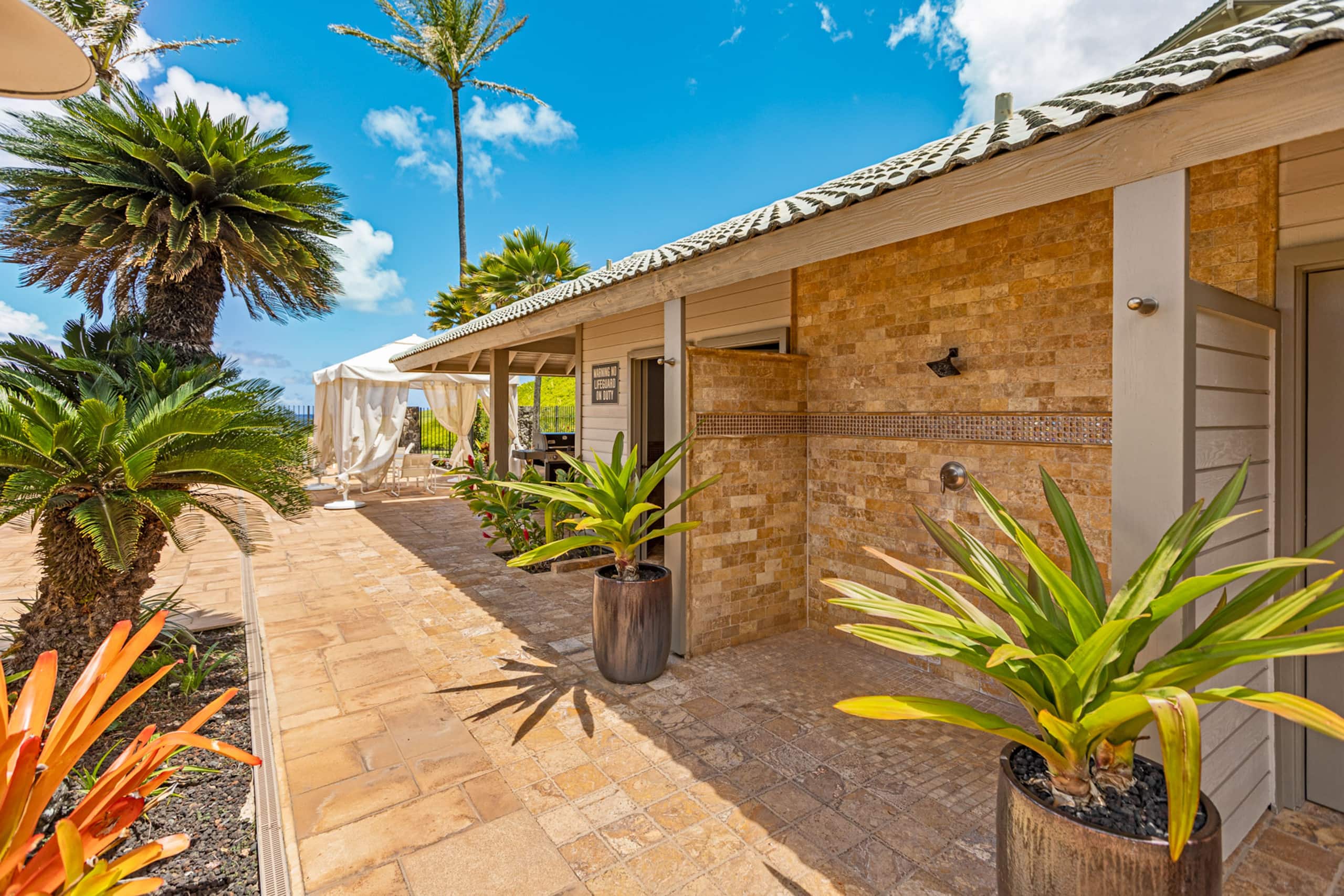 Condo in Lahaina · ★5.0 · 1 bedroom · 1 bed · 1 bath - Image 61