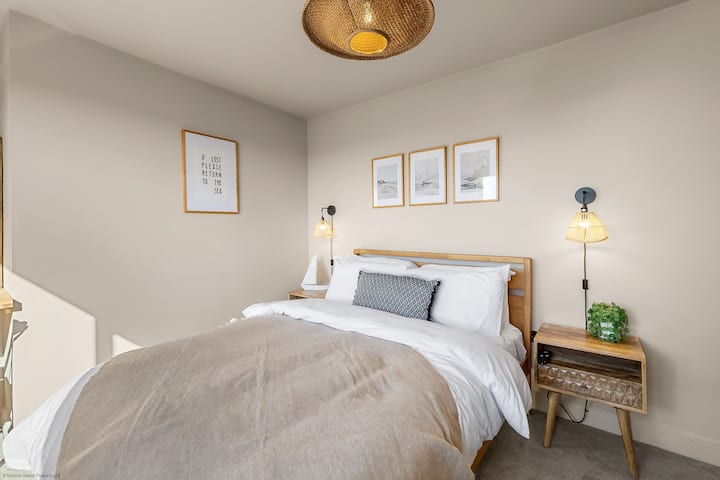 Chumba cha 4 cha kulala Ghorofani 1