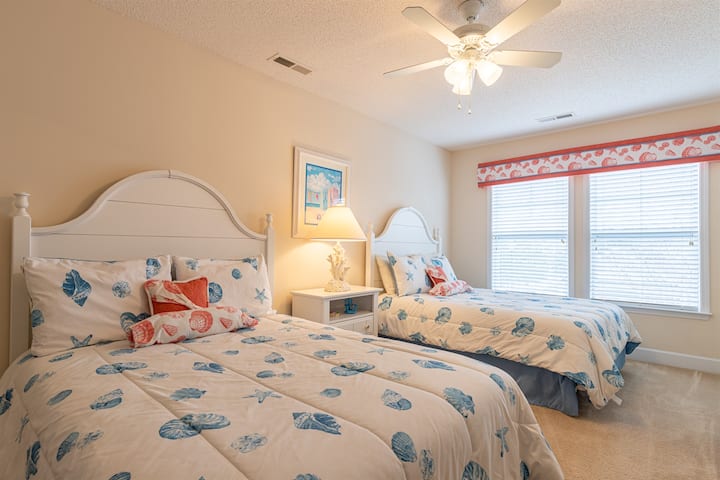 2 camas dobles en el segundo dormitorio, arriba