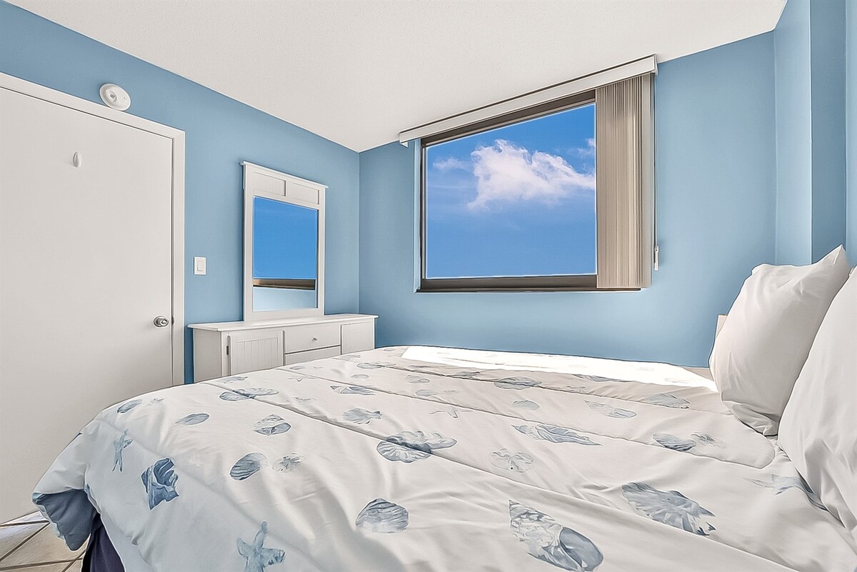 Bračni krevet u drugoj spavaćoj sobi