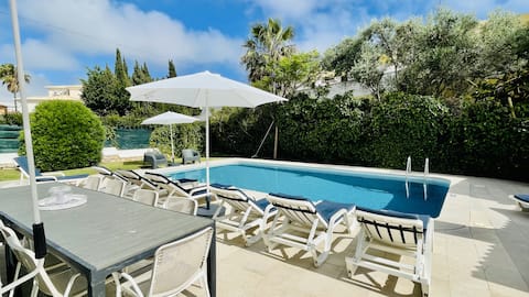 Strip | Private Pool | 12 Guests | Albufeira