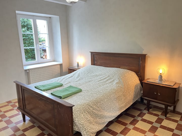 საძინებელი 2