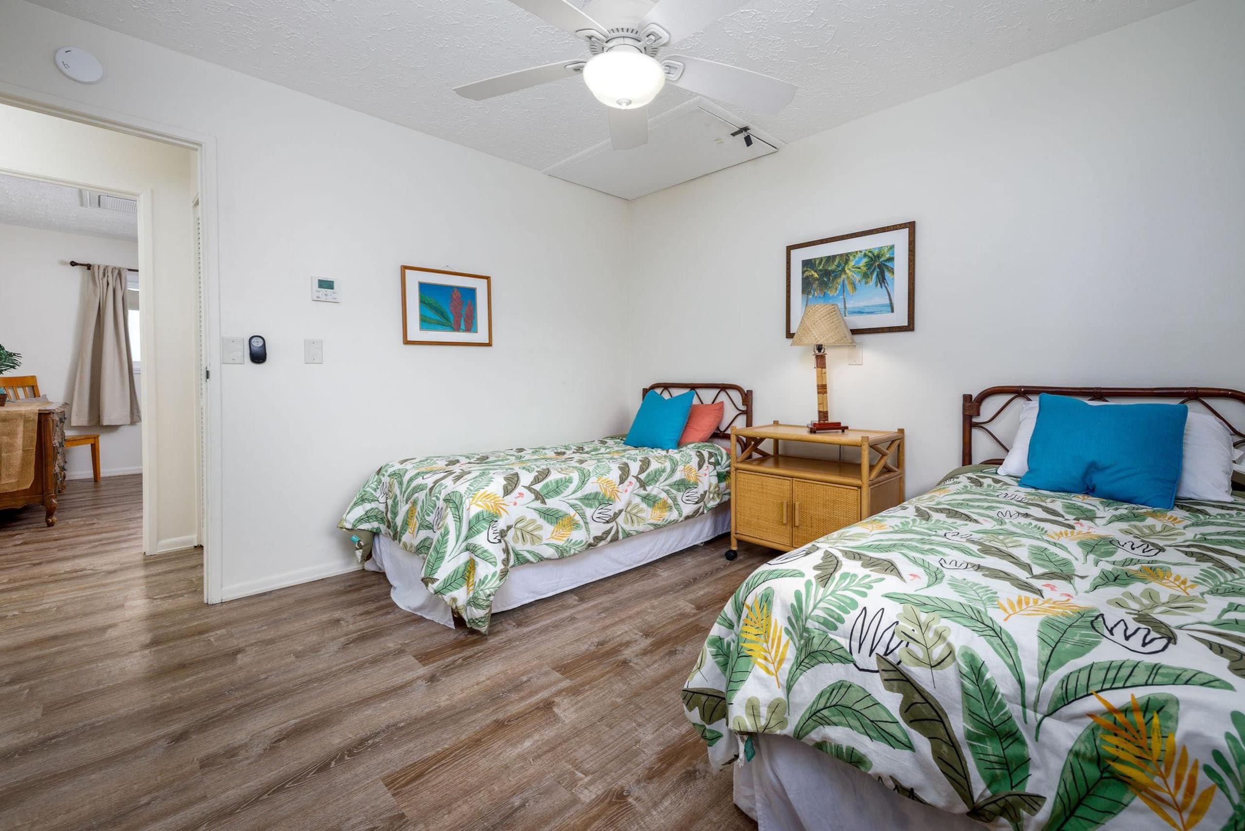 Condo in Kailua-Kona · ★4.5 · 2 bedrooms · 3 beds · 2 private baths - Image 19