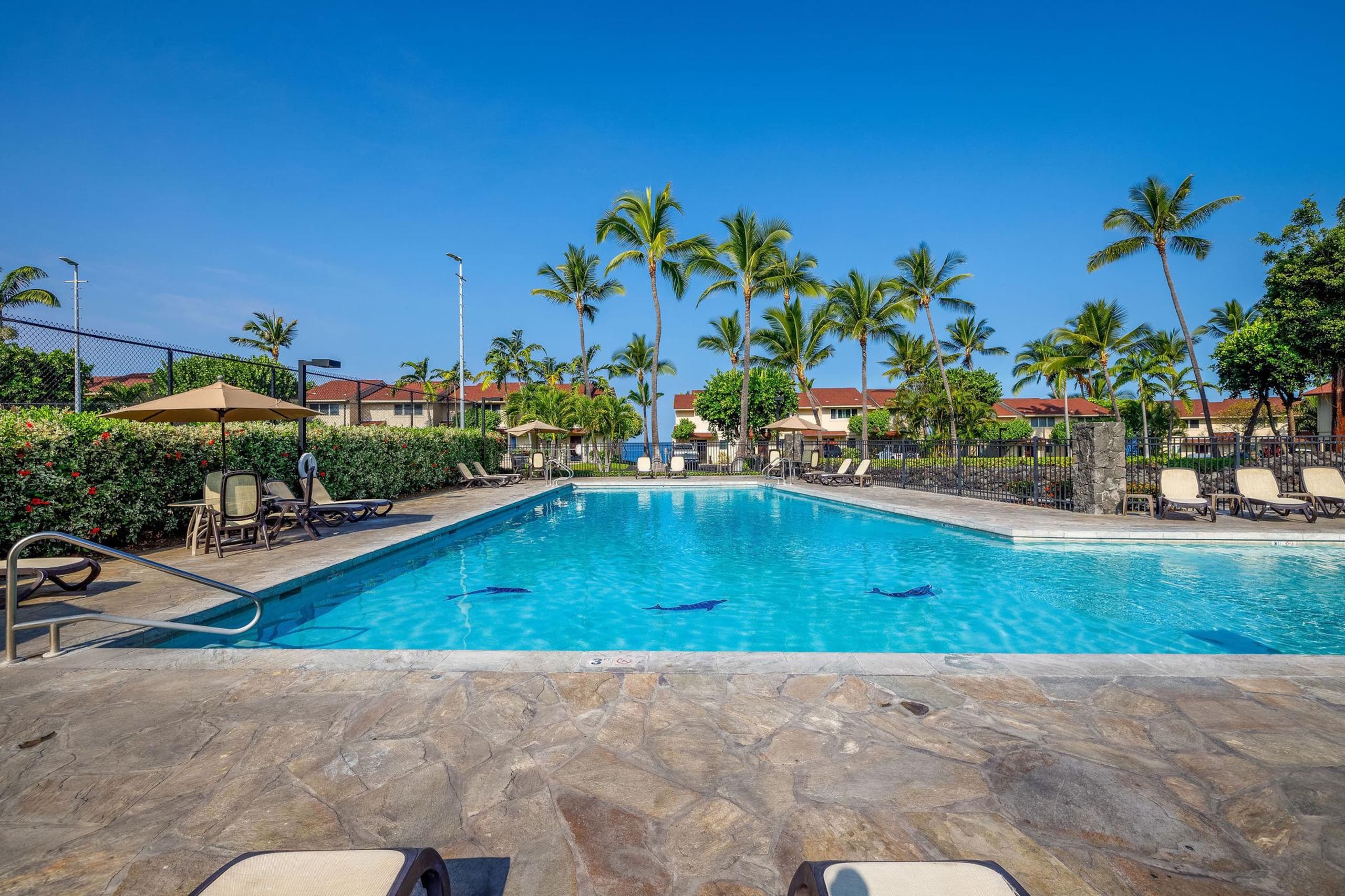 Condo in Kailua-Kona · ★4.5 · 2 bedrooms · 3 beds · 2 private baths - Image 28