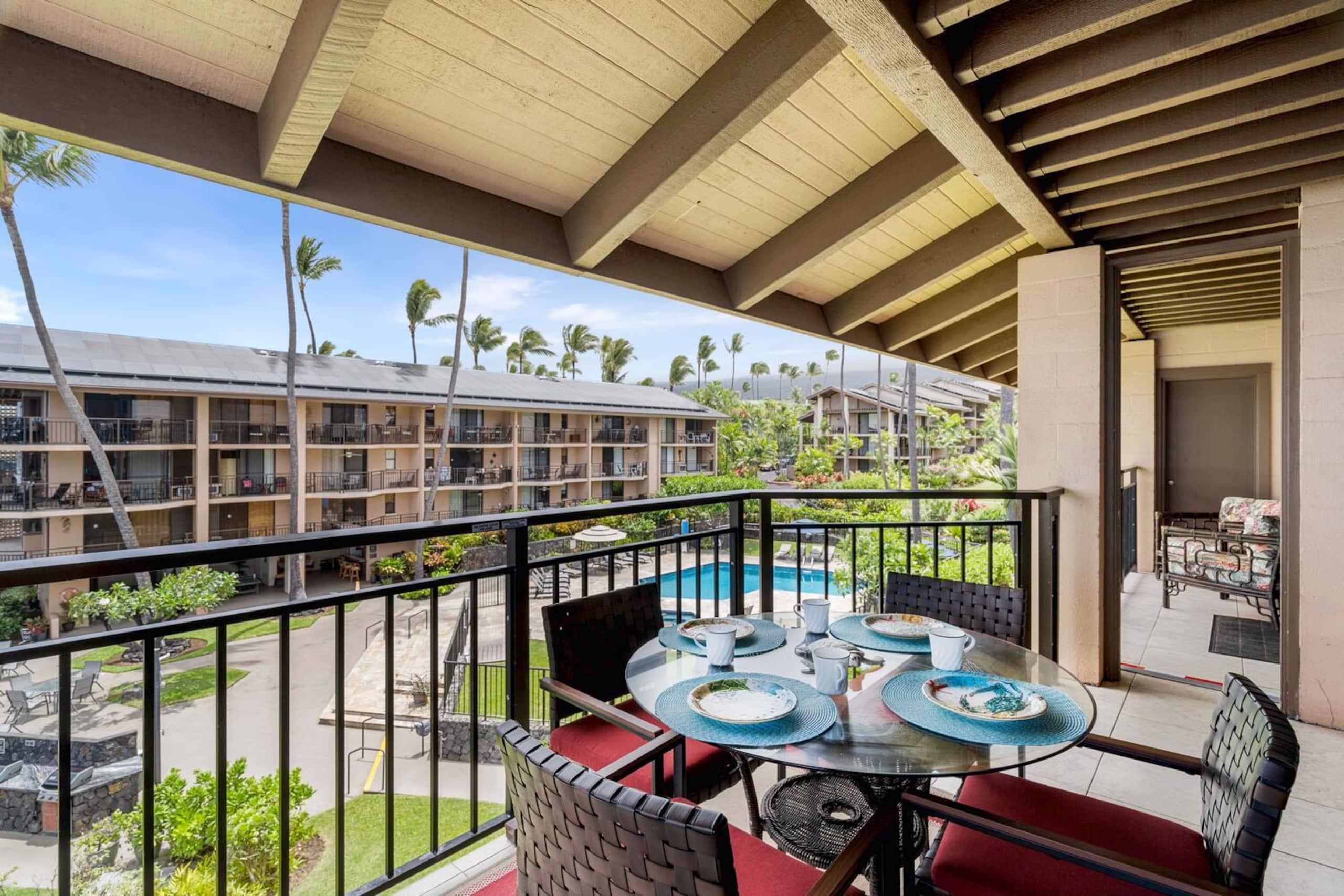 Condo in Kailua-Kona · ★4.88 · 2 bedrooms · 4 beds · 2 baths - Image 16