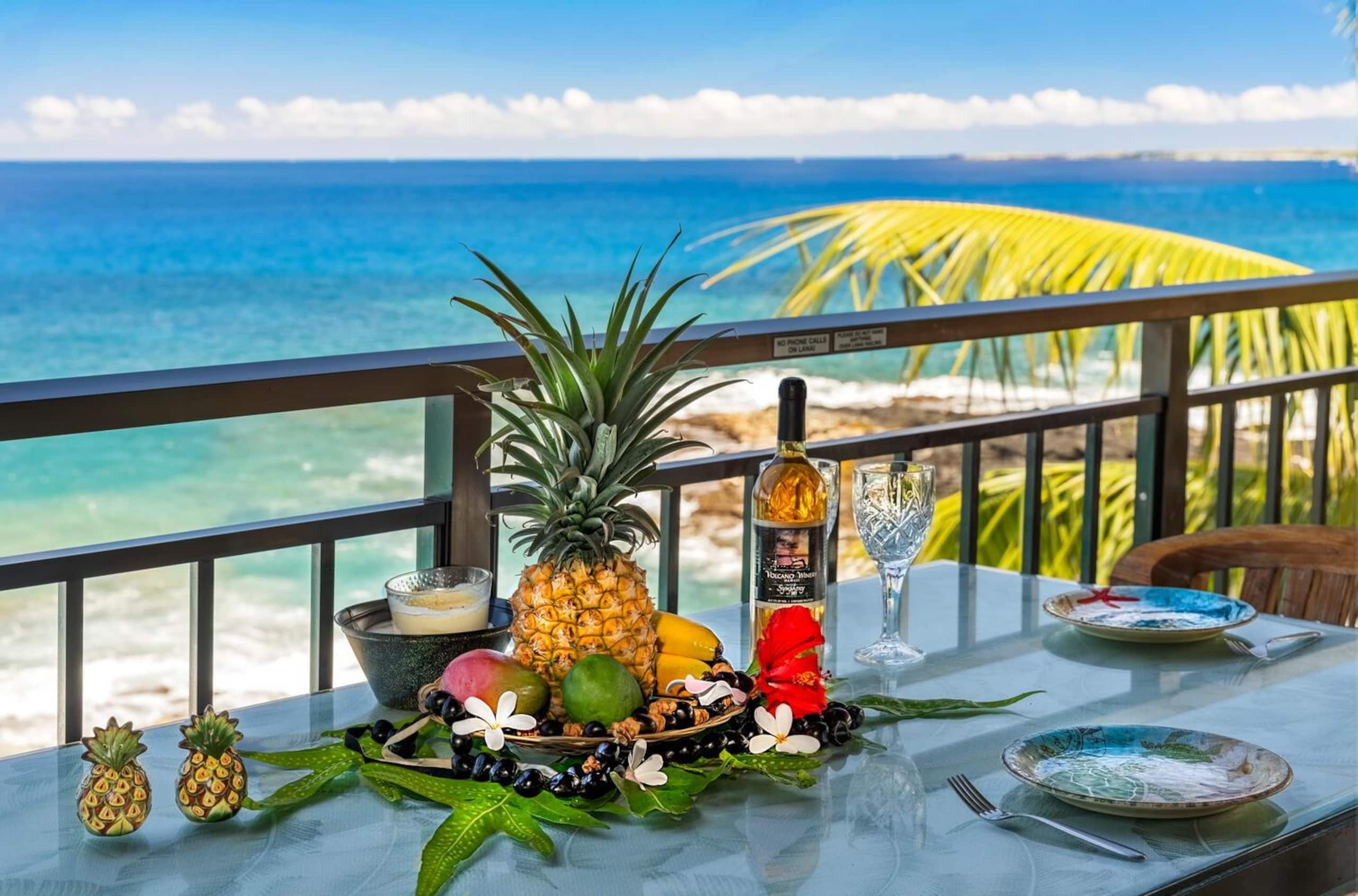 Condo in Kailua-Kona · ★4.88 · 2 bedrooms · 4 beds · 2 baths - Image 2