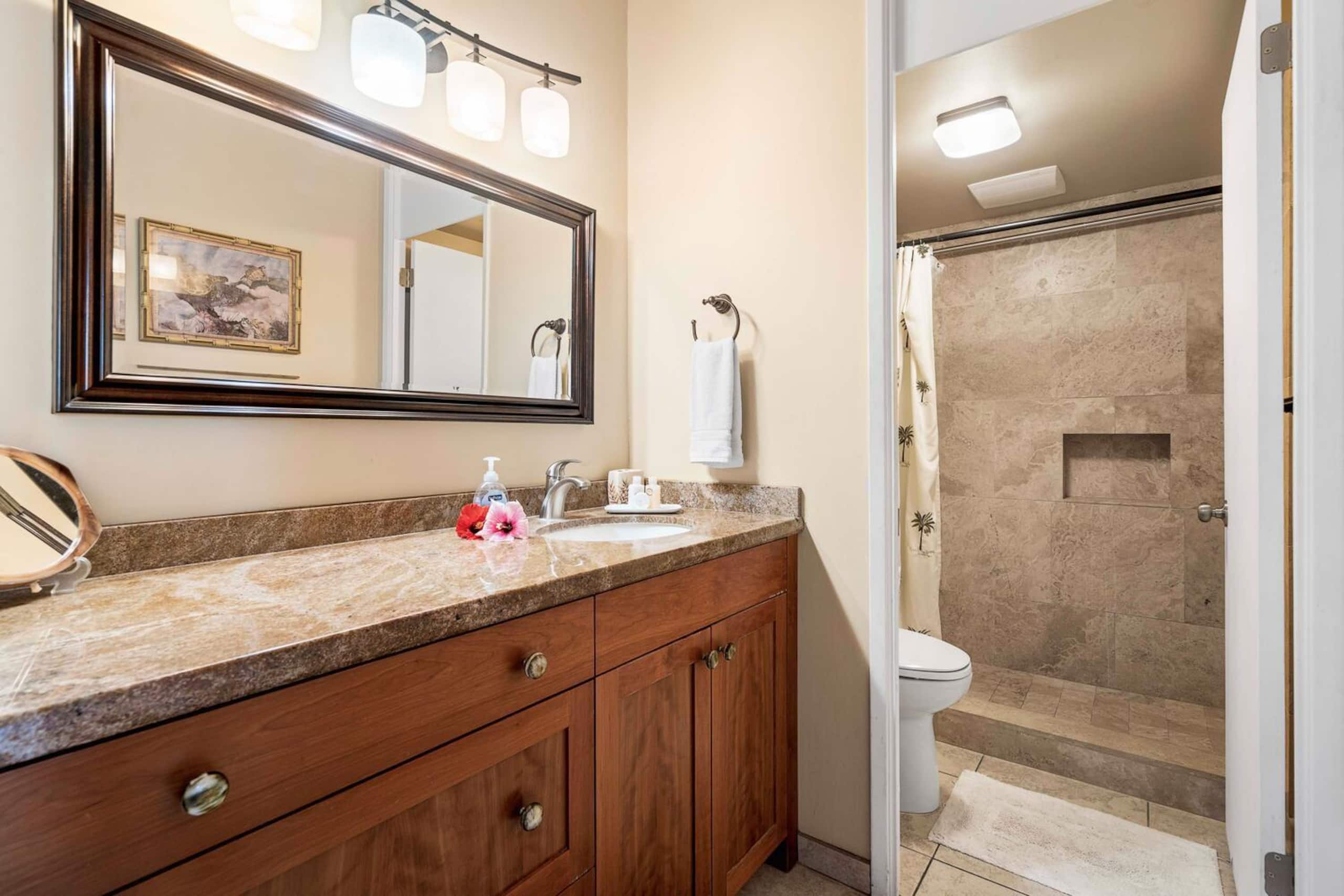 Condo in Kailua-Kona · ★4.88 · 2 bedrooms · 4 beds · 2 baths - Image 21