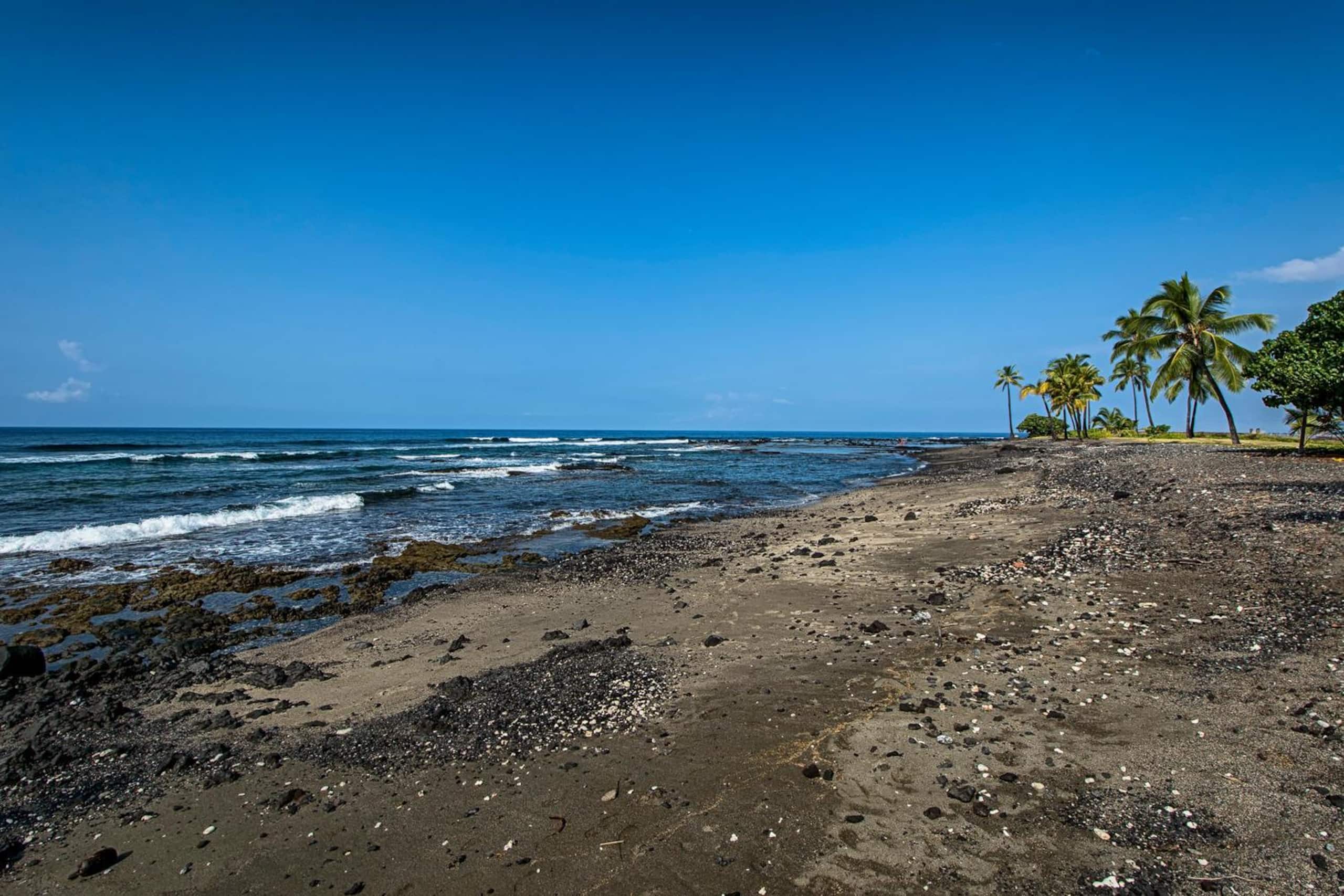 Condo in Kailua-Kona · ★5.0 · 2 bedrooms · 3 beds · 2 baths - Image 47