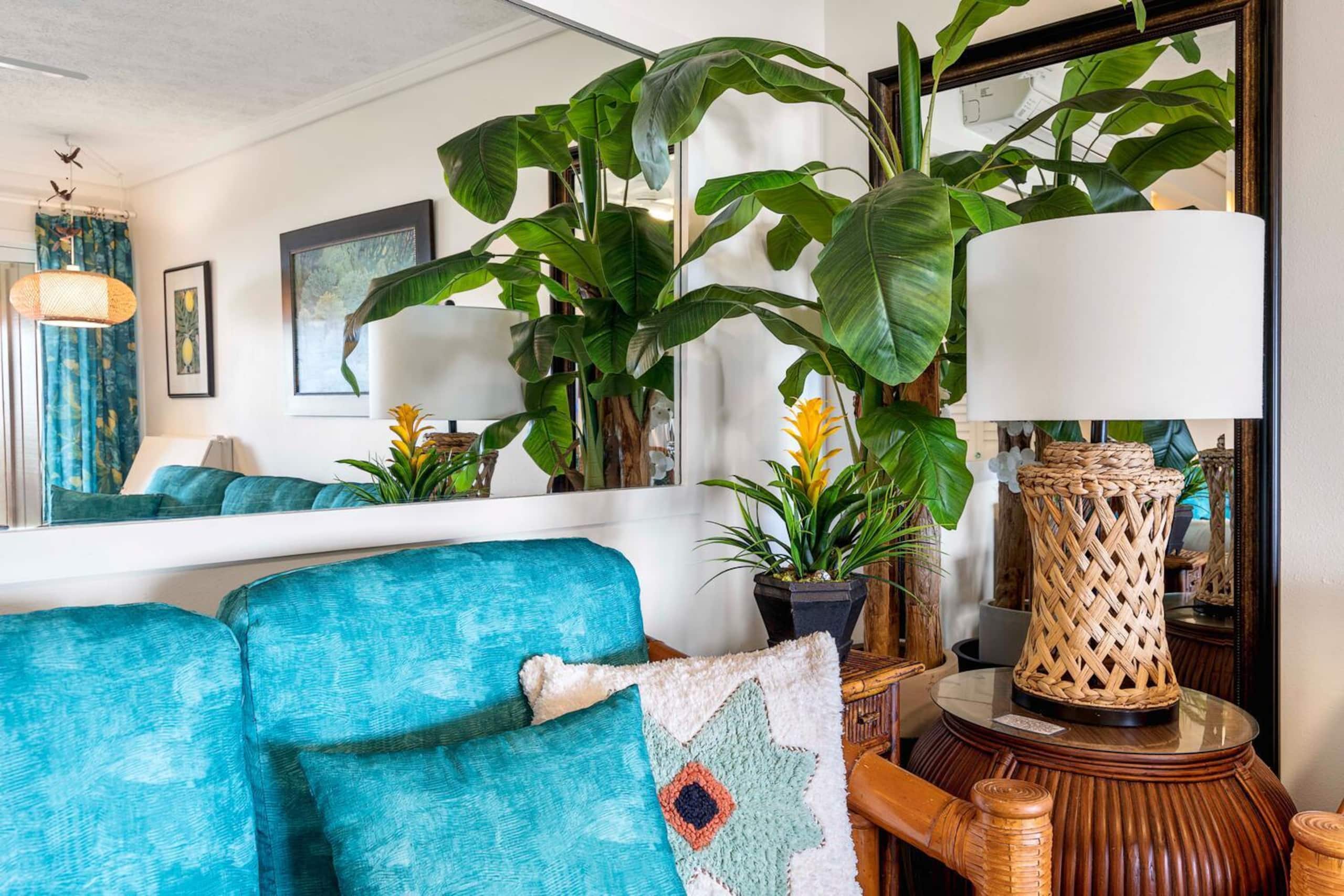 Condo in Kailua-Kona · ★5.0 · 2 bedrooms · 3 beds · 2 baths - Image 11
