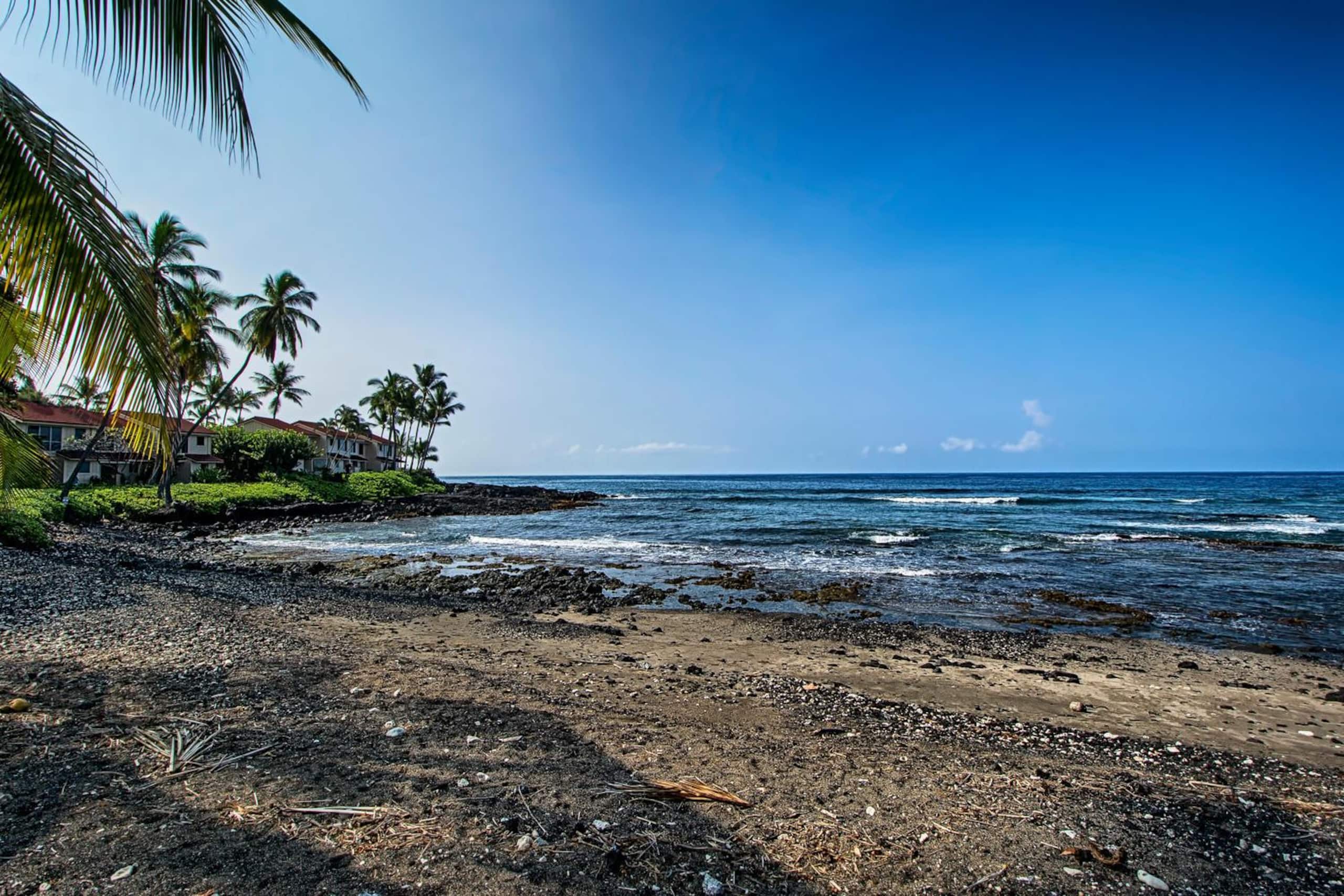 Condo in Kailua-Kona · ★5.0 · 2 bedrooms · 3 beds · 2 baths - Image 46