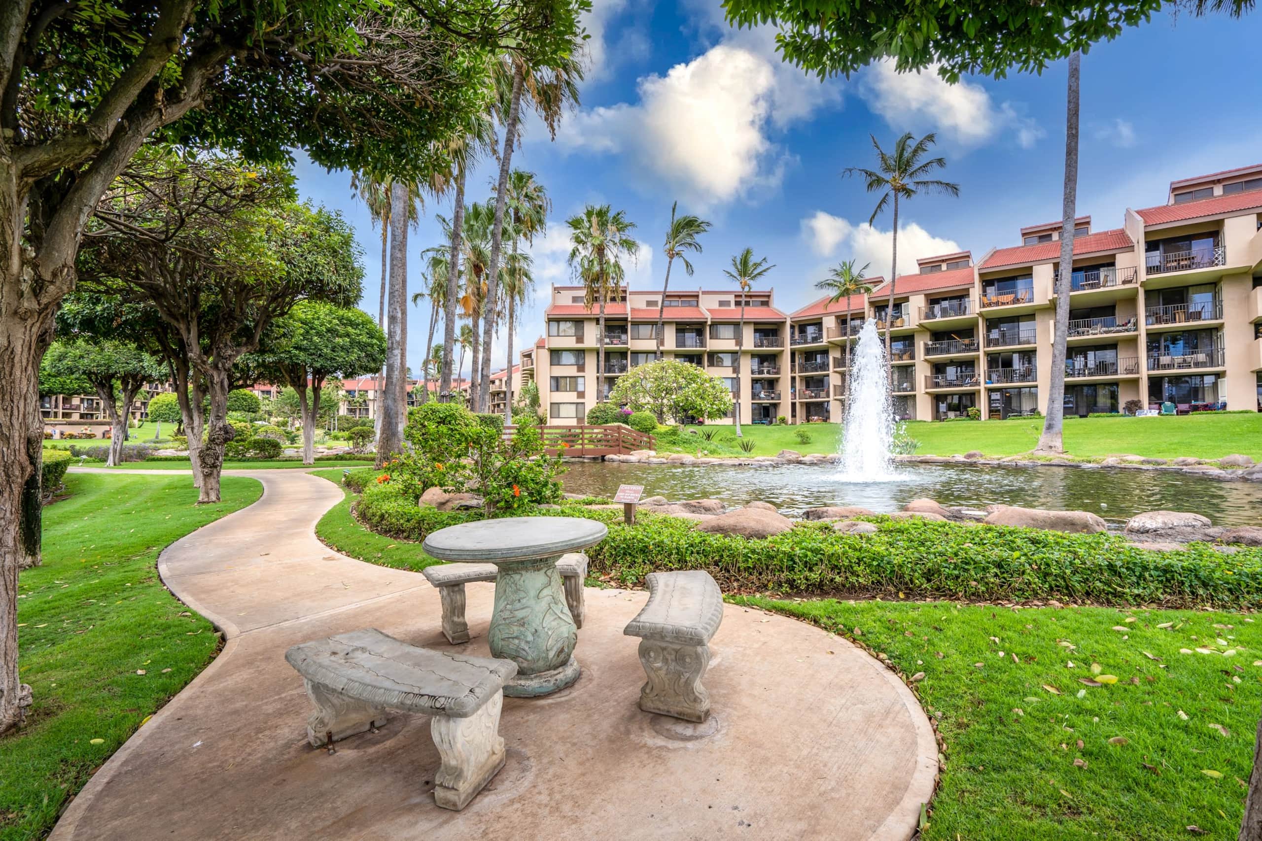 Condo in Kihei · ★4.86 · 1 bedroom · 2 beds · 2 private baths - Image 33