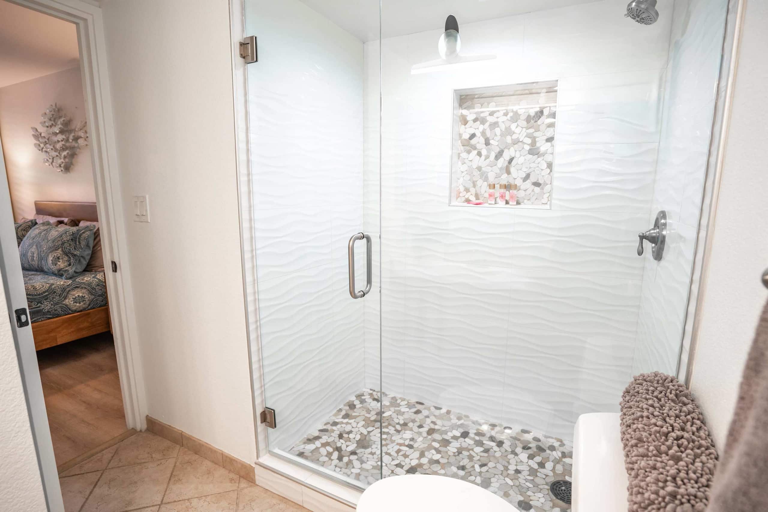 Condo in Kihei · ★4.86 · 1 bedroom · 2 beds · 2 private baths - Image 26