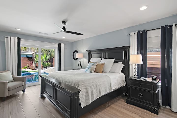 ห้องนอนใหญ่