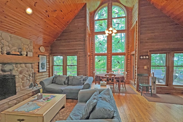 Lakeview Stress Relief - 4 Bdrms/3 Baths - Kelleys Island, OH