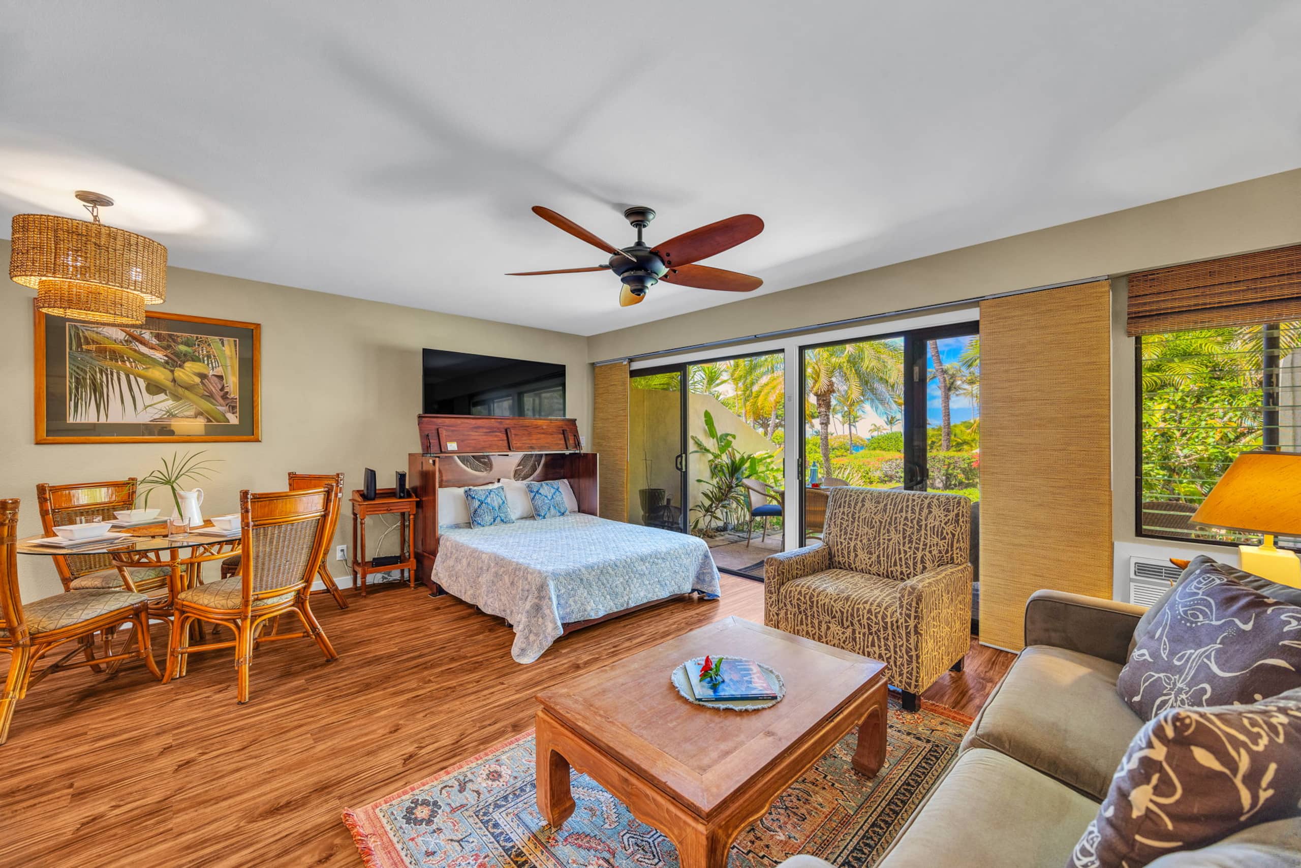Condo in Kihei · ★4.4 · 1 bedroom · 2 beds · 1.5 private baths - Image 32