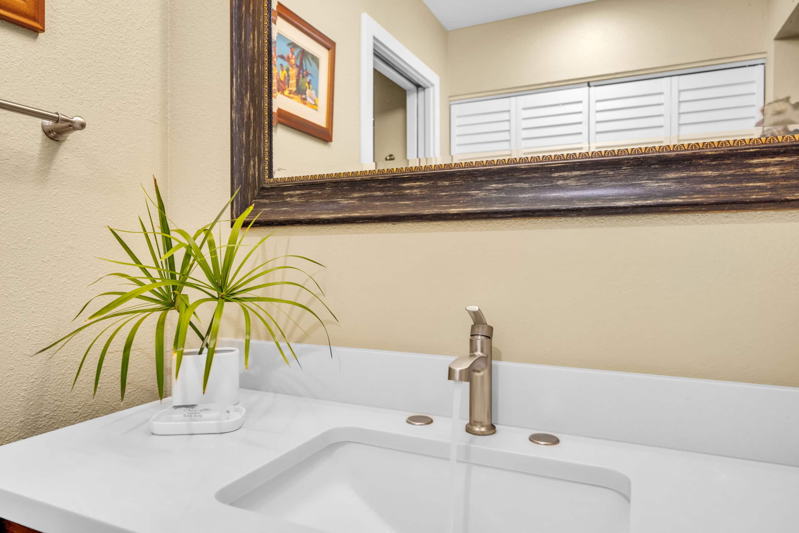 Condo in Kihei · ★4.4 · 1 bedroom · 2 beds · 1.5 private baths - Image 6