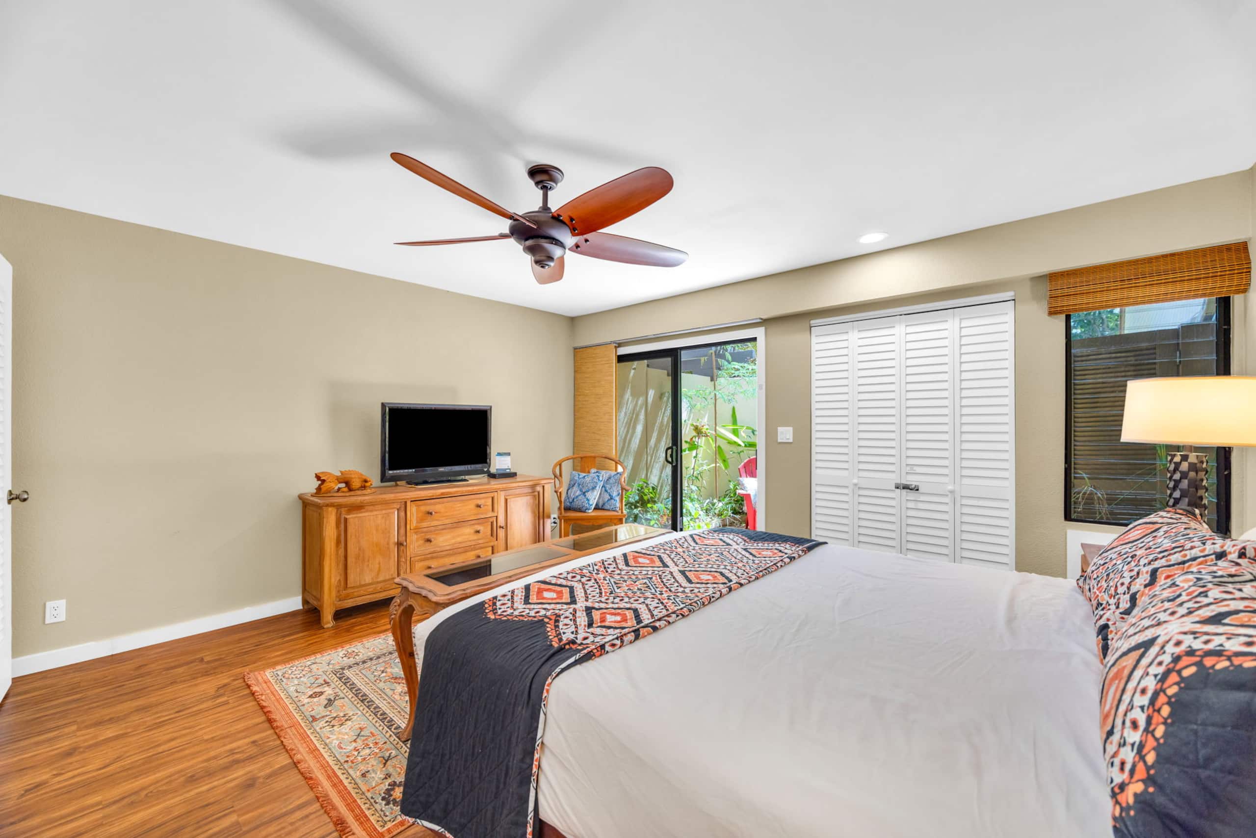 Condo in Kihei · ★4.4 · 1 bedroom · 2 beds · 1.5 private baths - Image 17