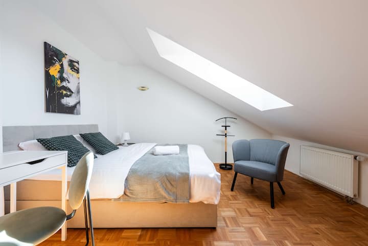 غرفة النوم 1