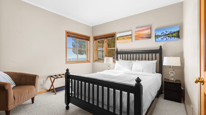 تضم غرفة النوم 2 سرير كوين.