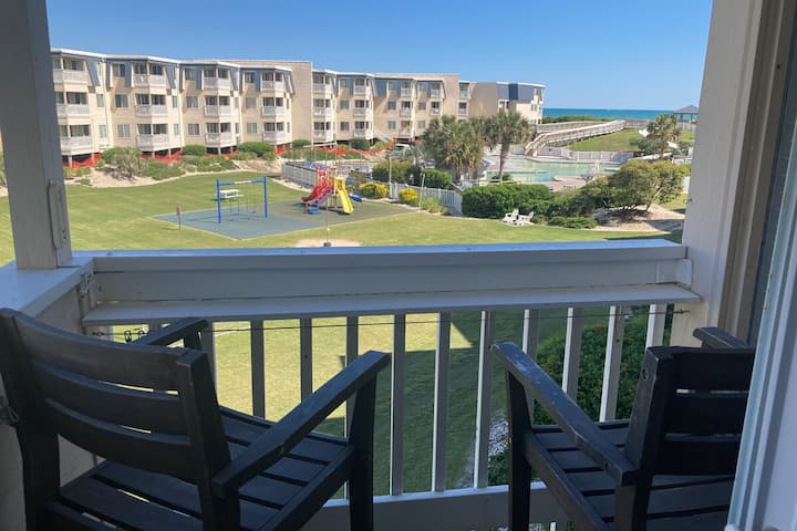 1br 2nd-floor | Balcony | Pool | - 보퍼트