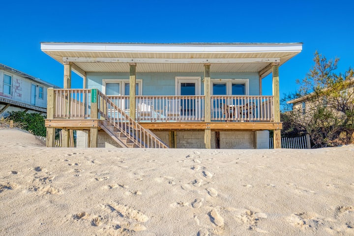 Original Surf City Oceanfront Dog Friendly Cottage - Topsail Beach, NC