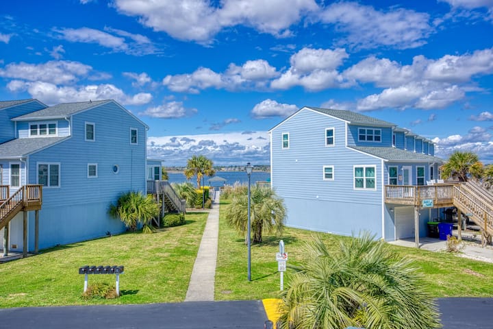 2br Oceanview | Pool | Dock | Balcony | W/d - Topsail Island, NC