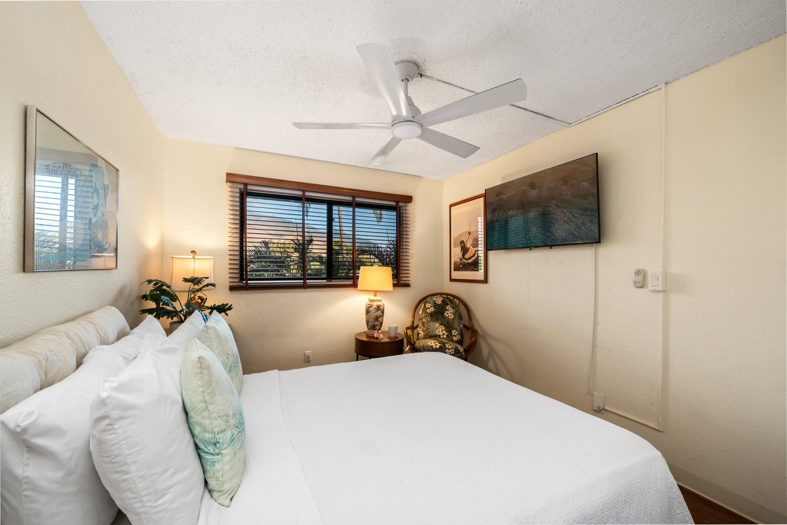 Condo in Wailuku · ★4.6 · 2 bedrooms · 2 beds · 2 baths - Image 18