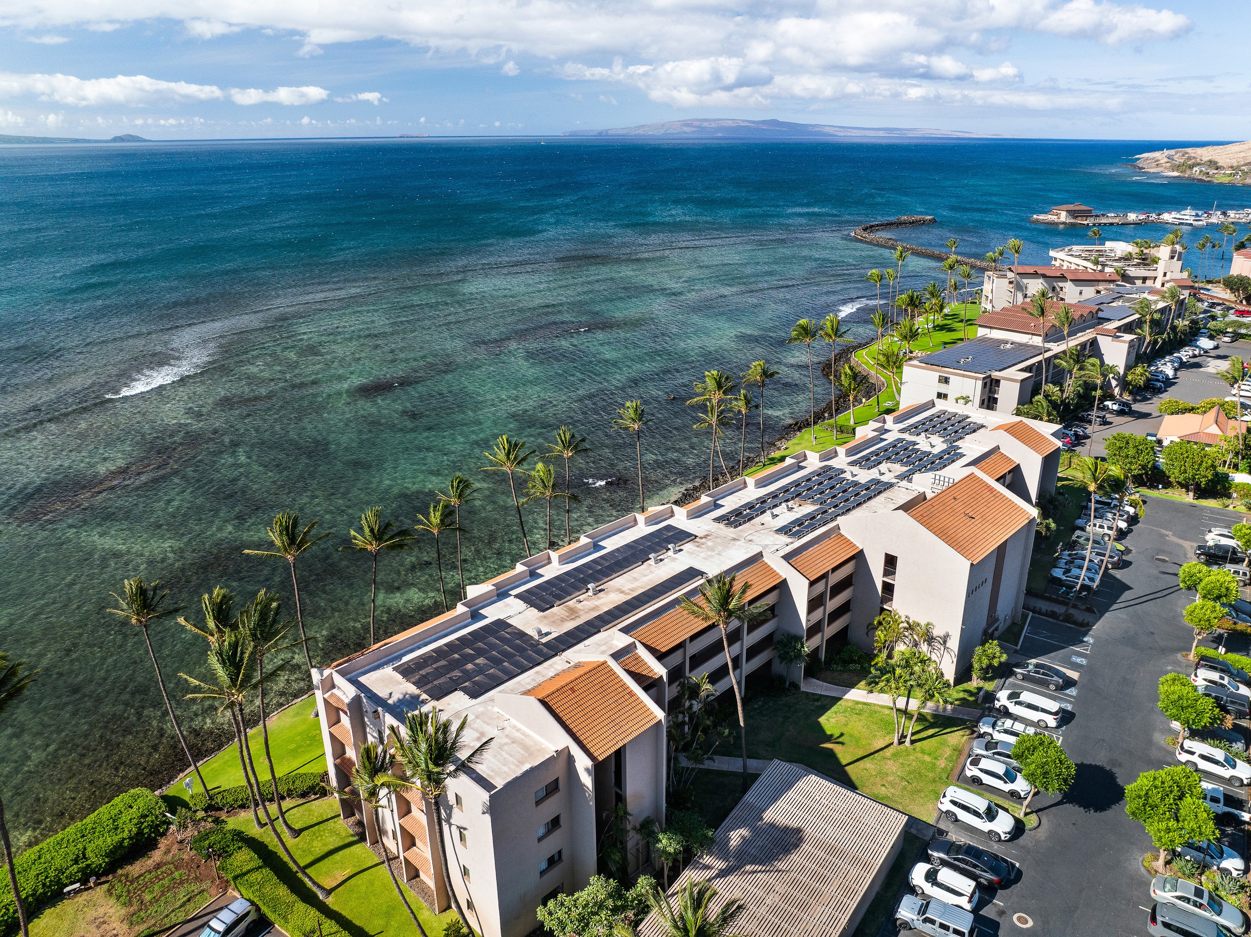 Condo in Wailuku · ★4.6 · 2 bedrooms · 2 beds · 2 baths - Image 36